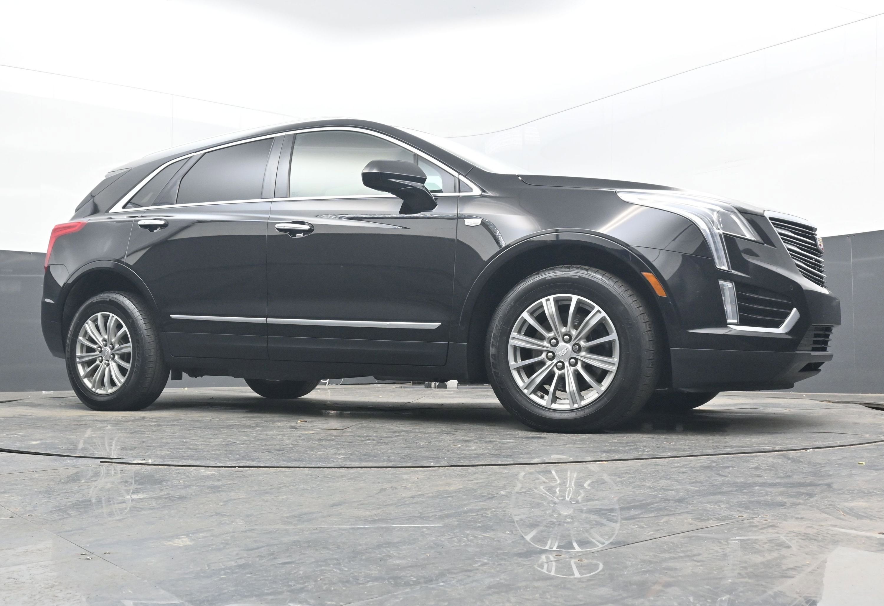 2018 Cadillac XT5 Luxury FWD