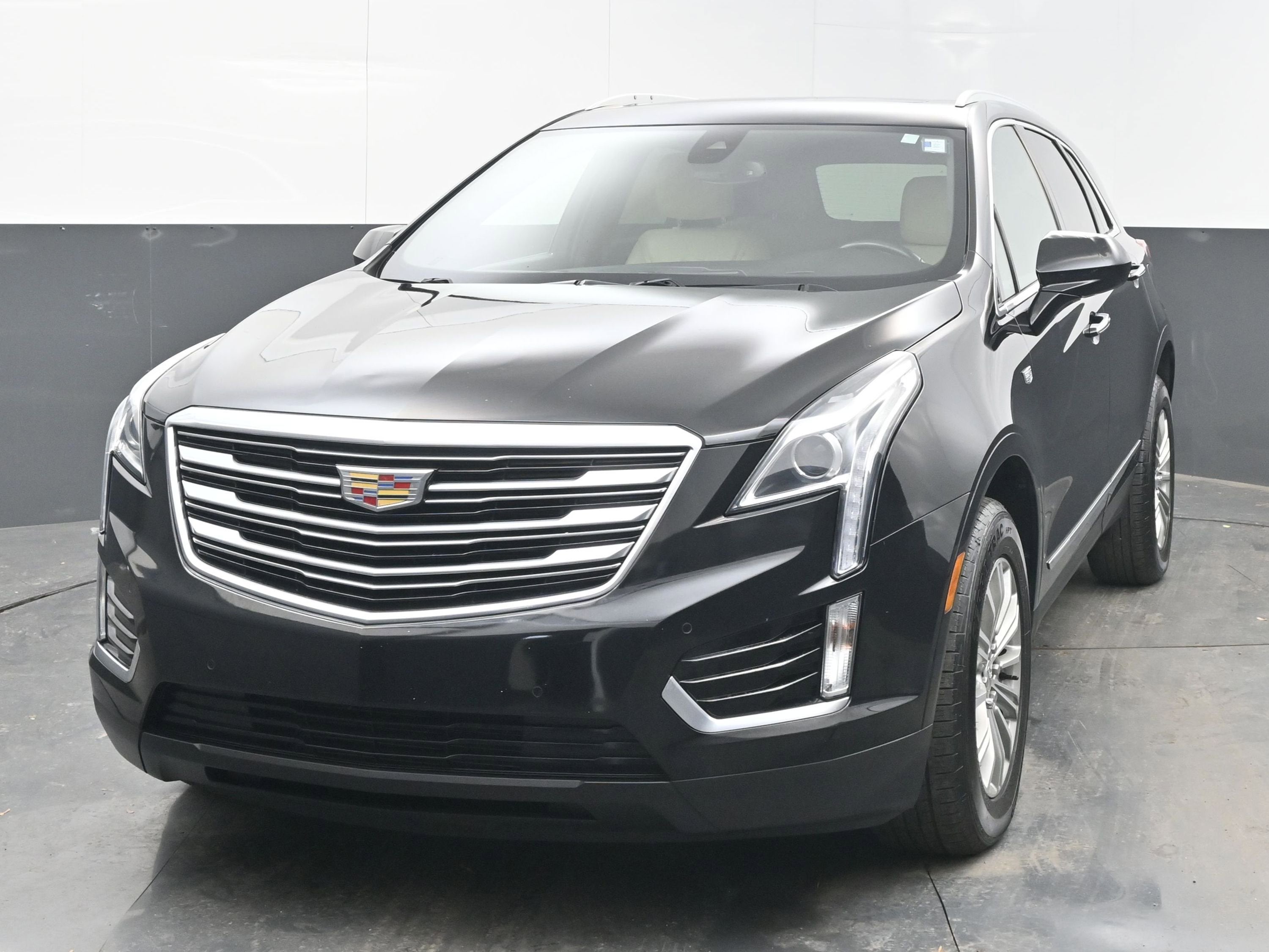 2018 Cadillac XT5 Luxury FWD