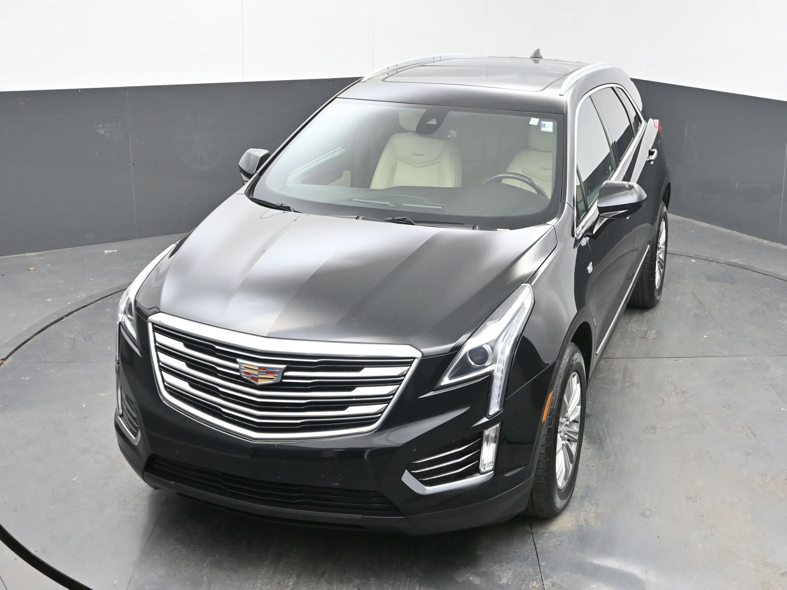2018 Cadillac XT5 Luxury FWD