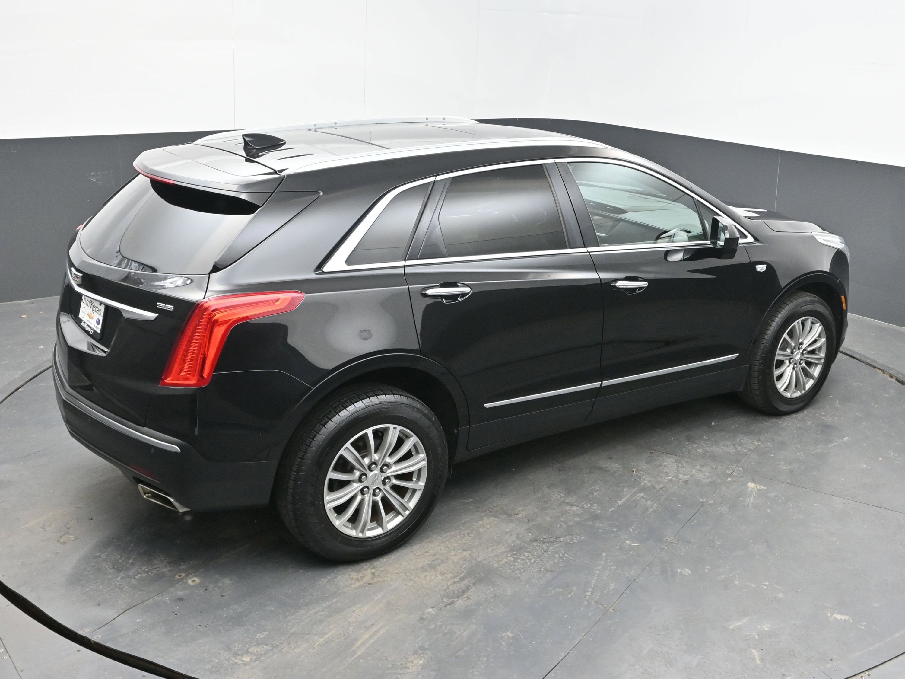 2018 Cadillac XT5 Luxury FWD