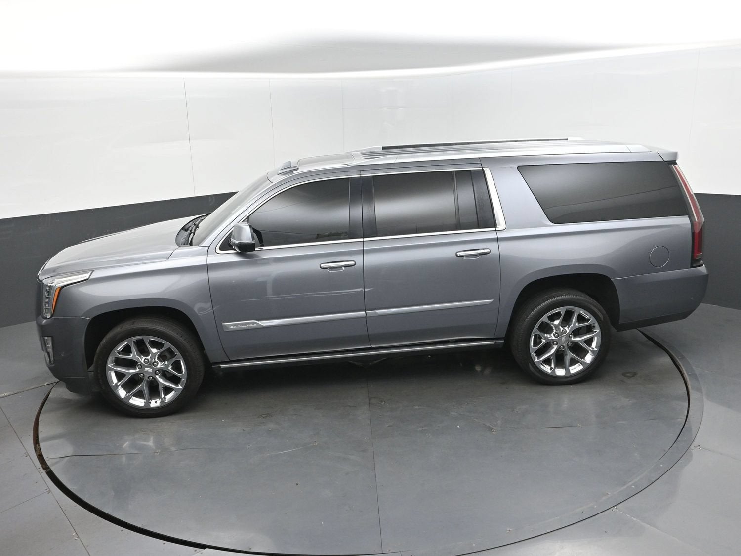 2019 Cadillac Escalade ESV Premium Luxury