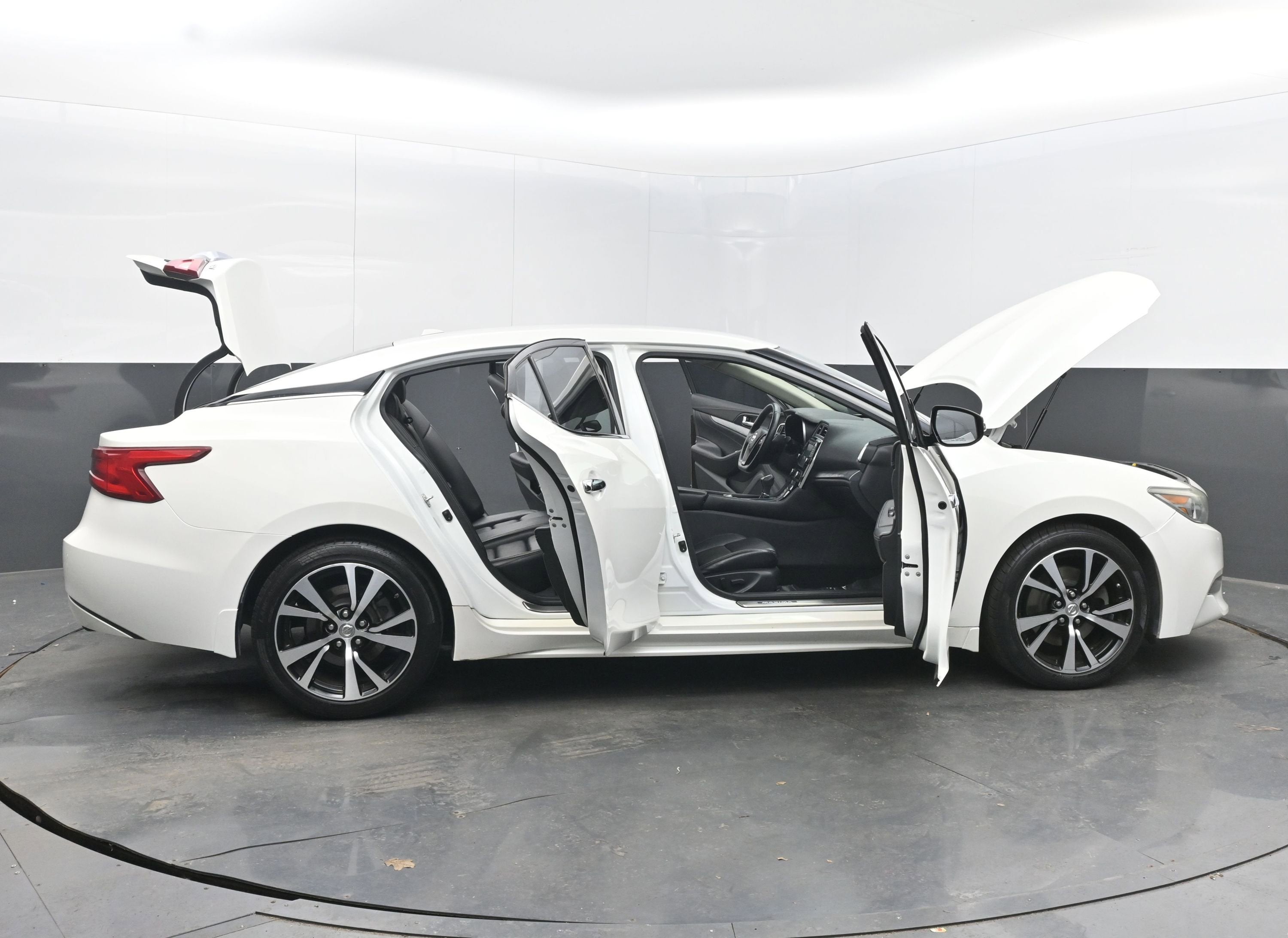 2018 Nissan Maxima SV