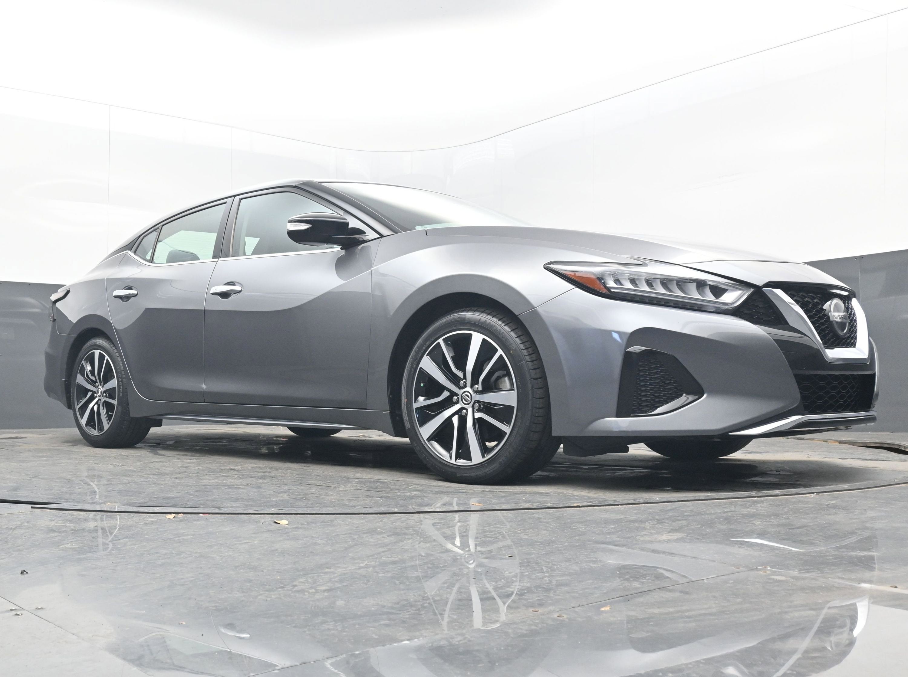 2021 Nissan Maxima SV