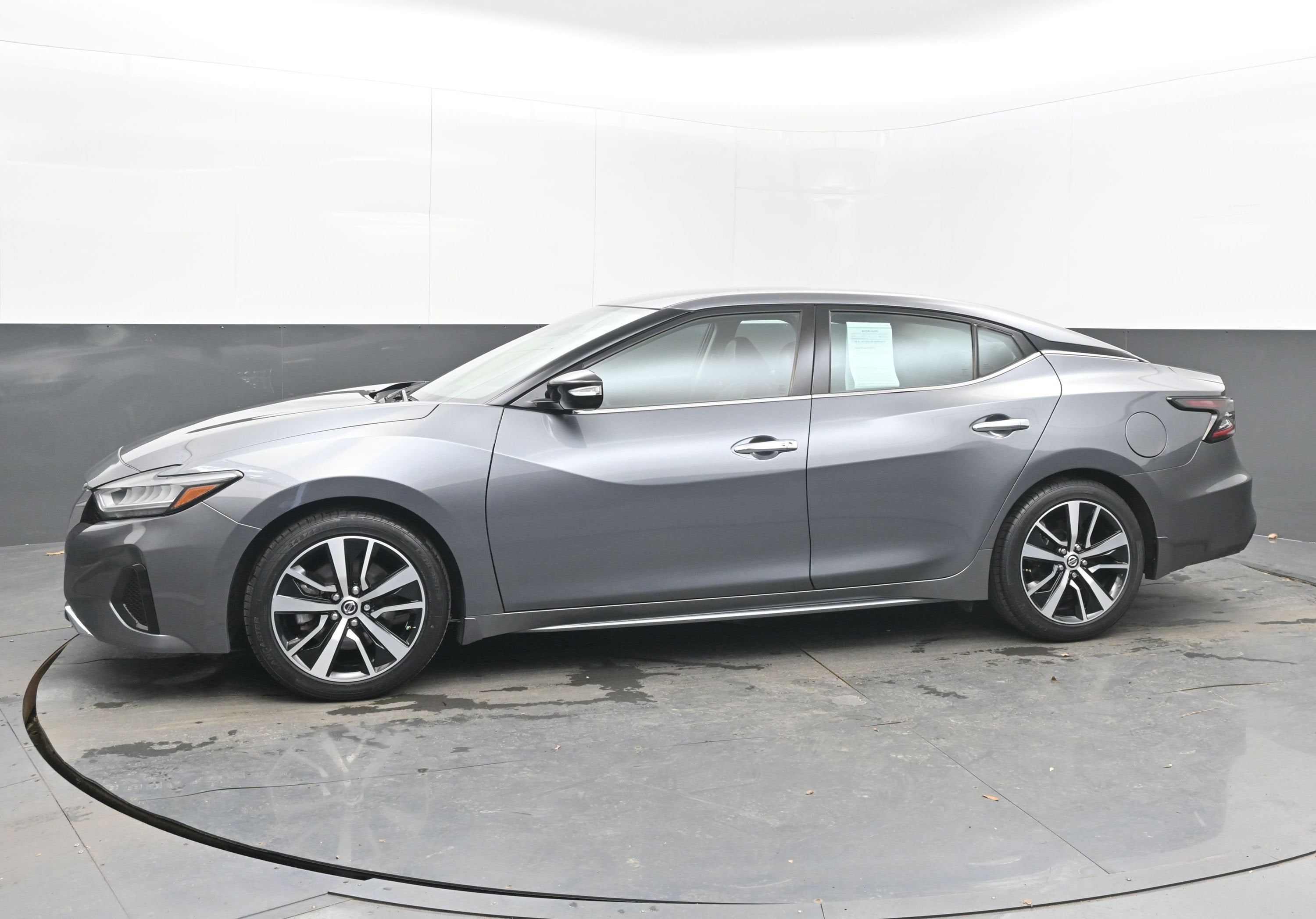 2021 Nissan Maxima SV