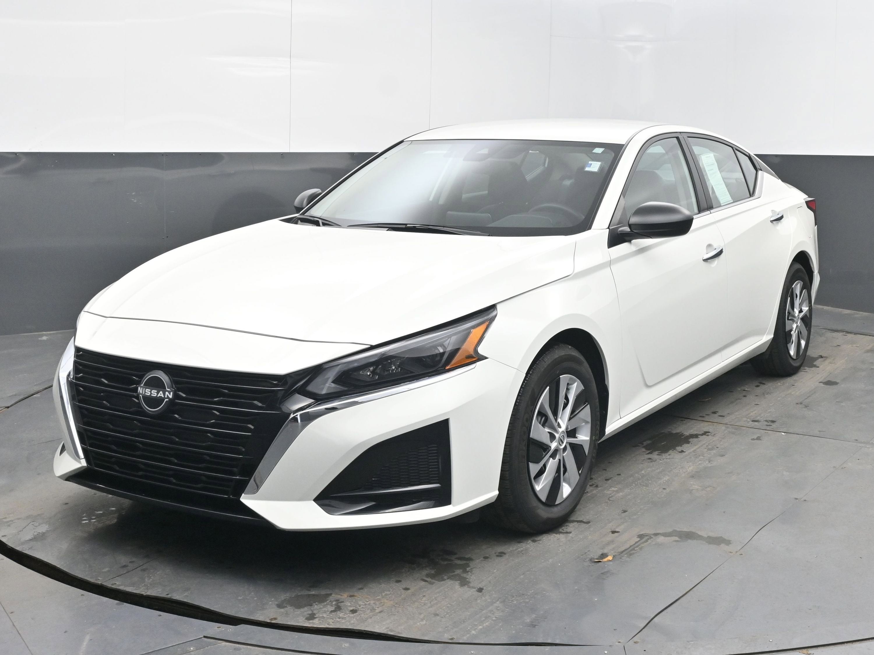 2025 Nissan Altima S