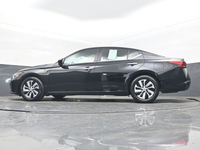 2025 Nissan Altima S