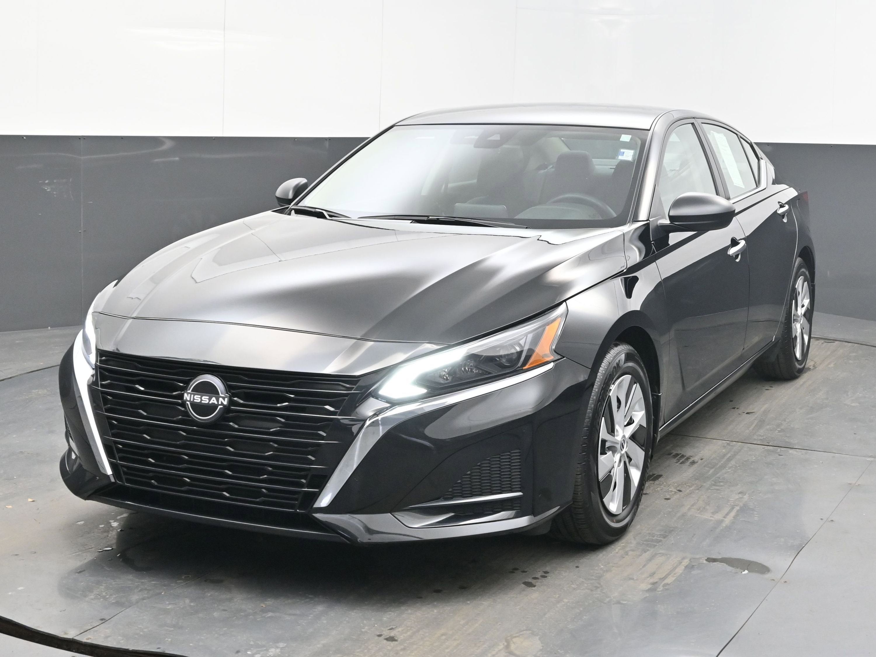 2025 Nissan Altima S