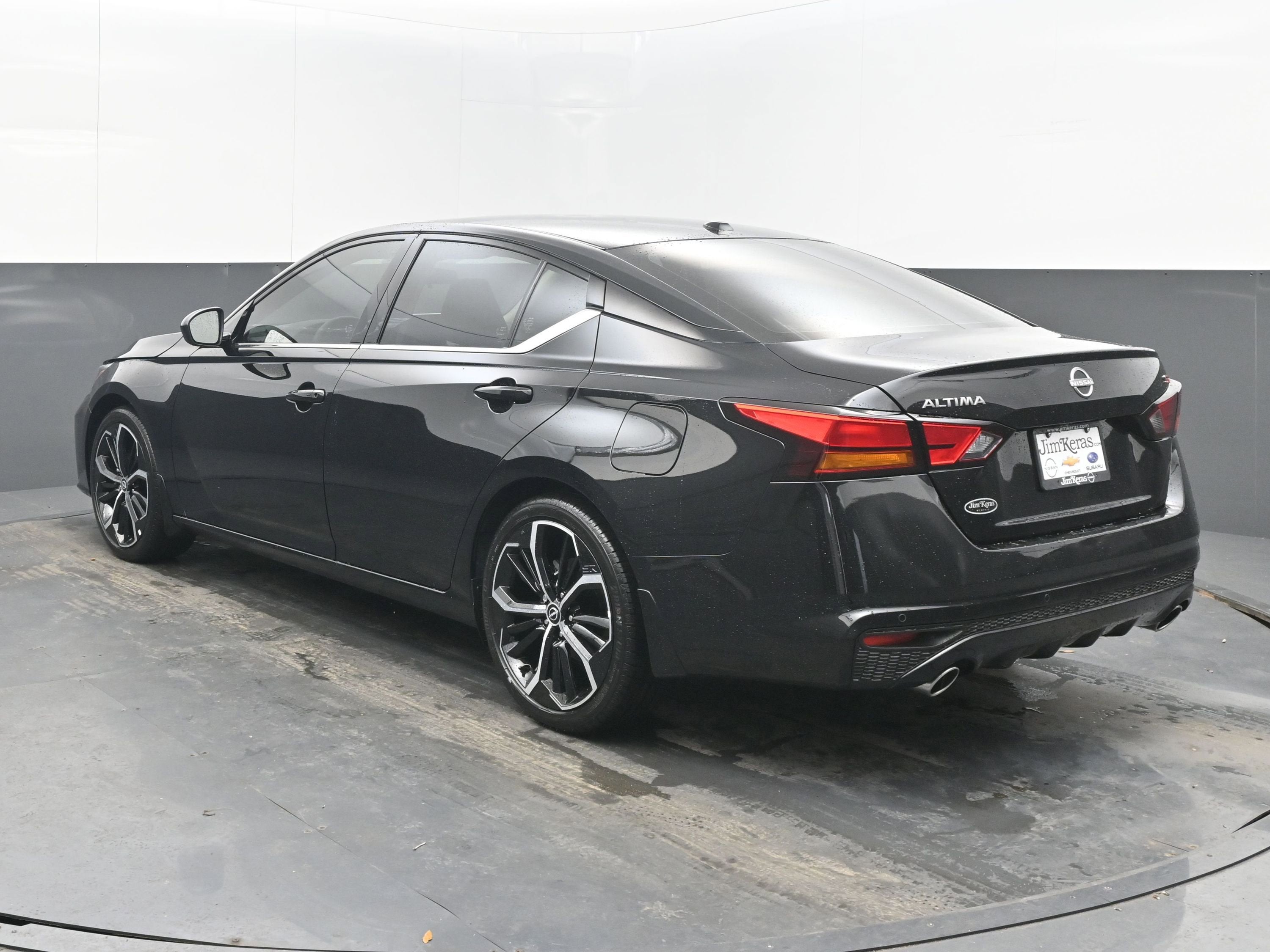 2025 Nissan ALTIMA SR