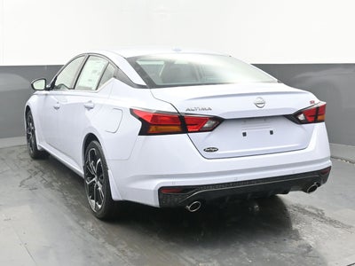 2025 Nissan ALTIMA SR