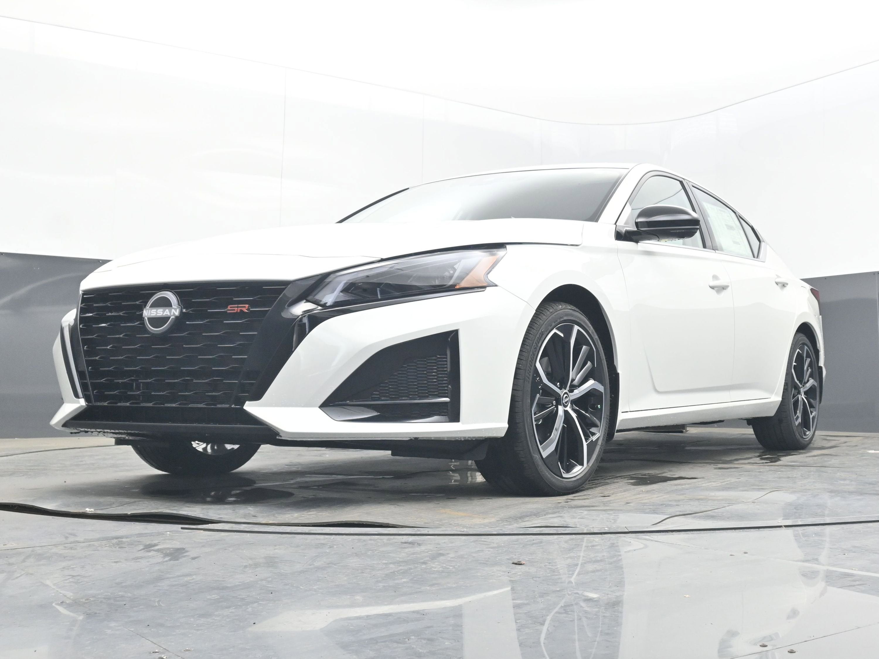 2026 Nissan ALTIMA SR PREMIUM