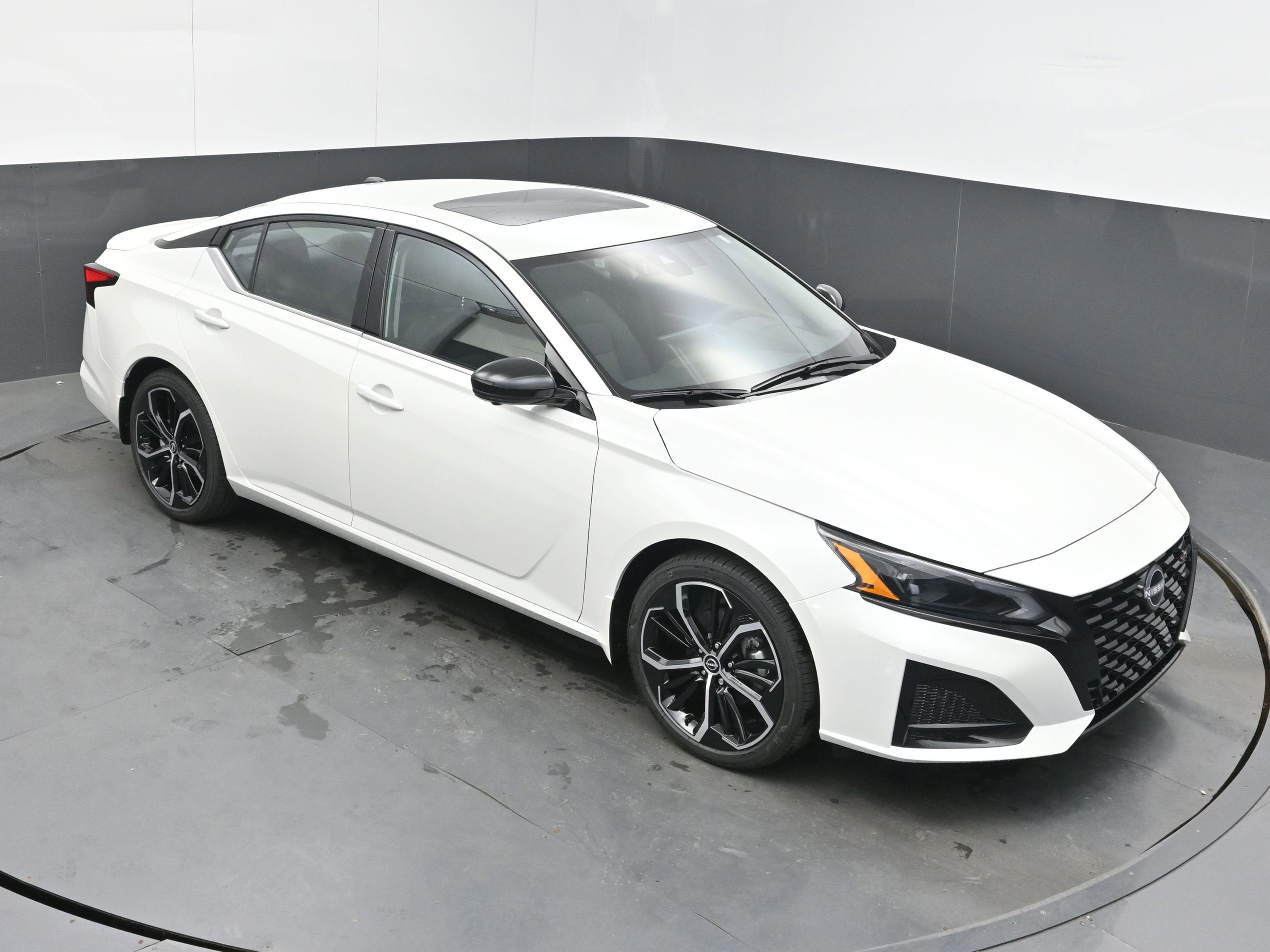 2026 Nissan ALTIMA SR PREMIUM