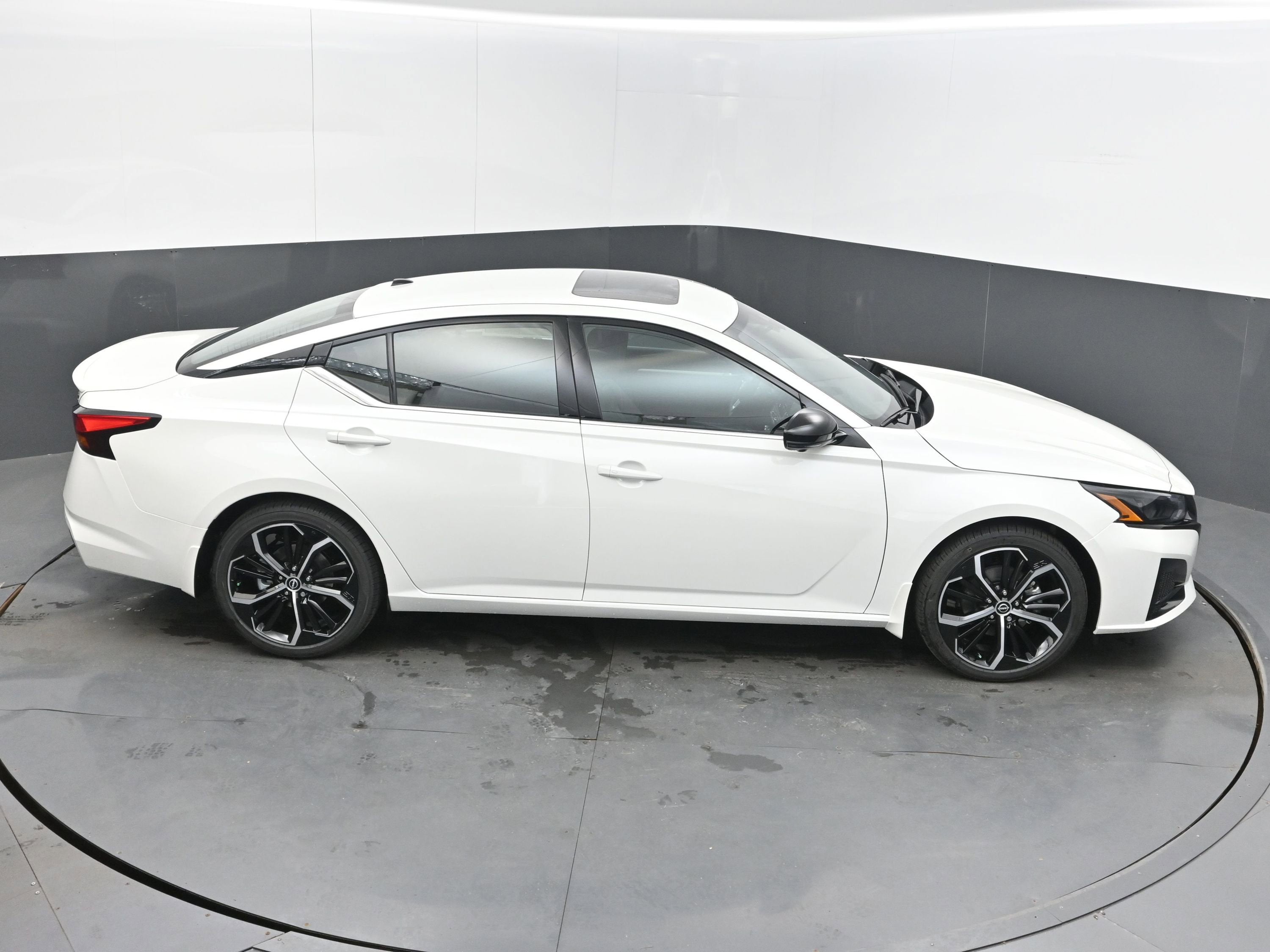 2026 Nissan ALTIMA SR PREMIUM