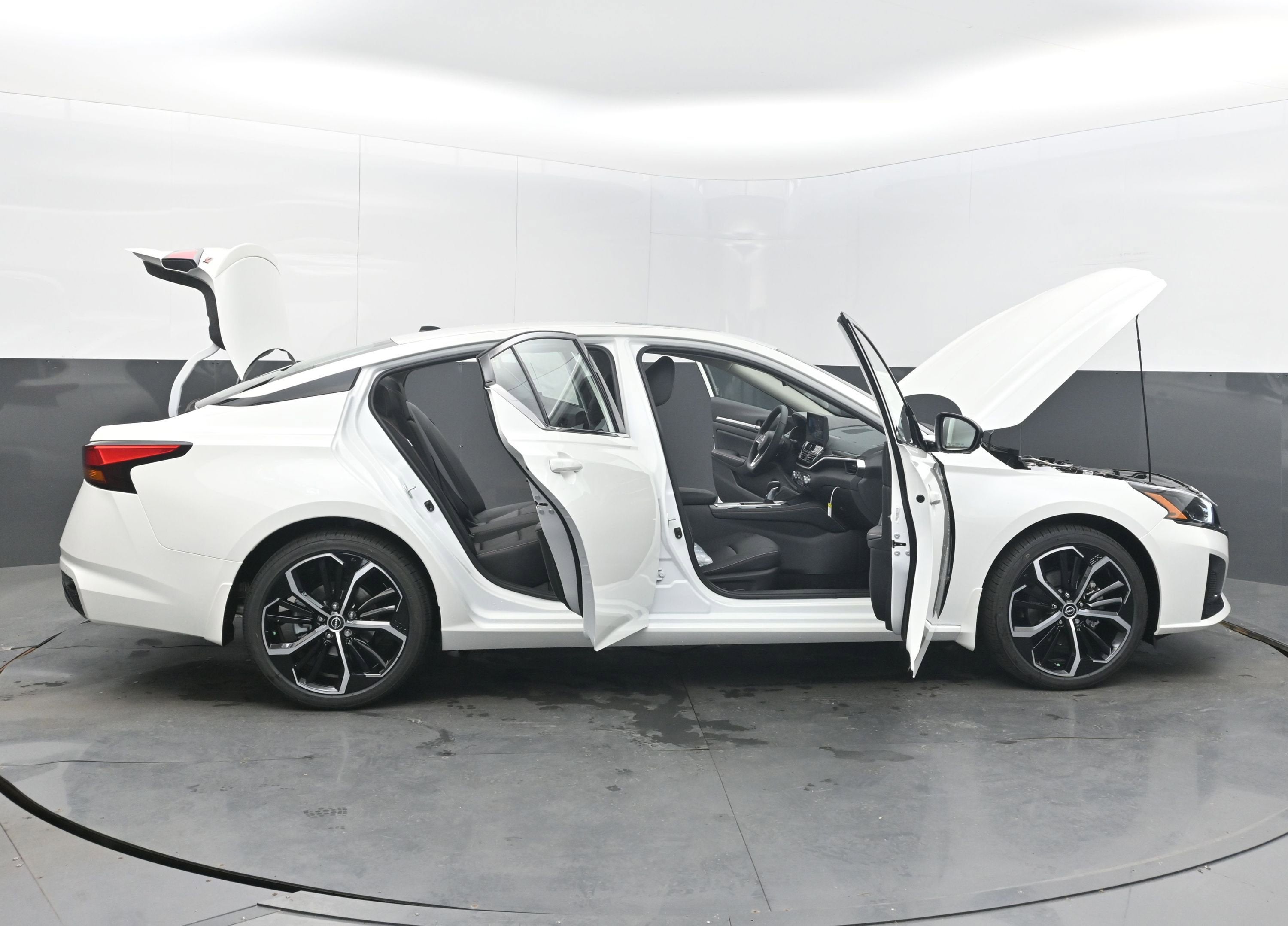 2026 Nissan ALTIMA SR PREMIUM