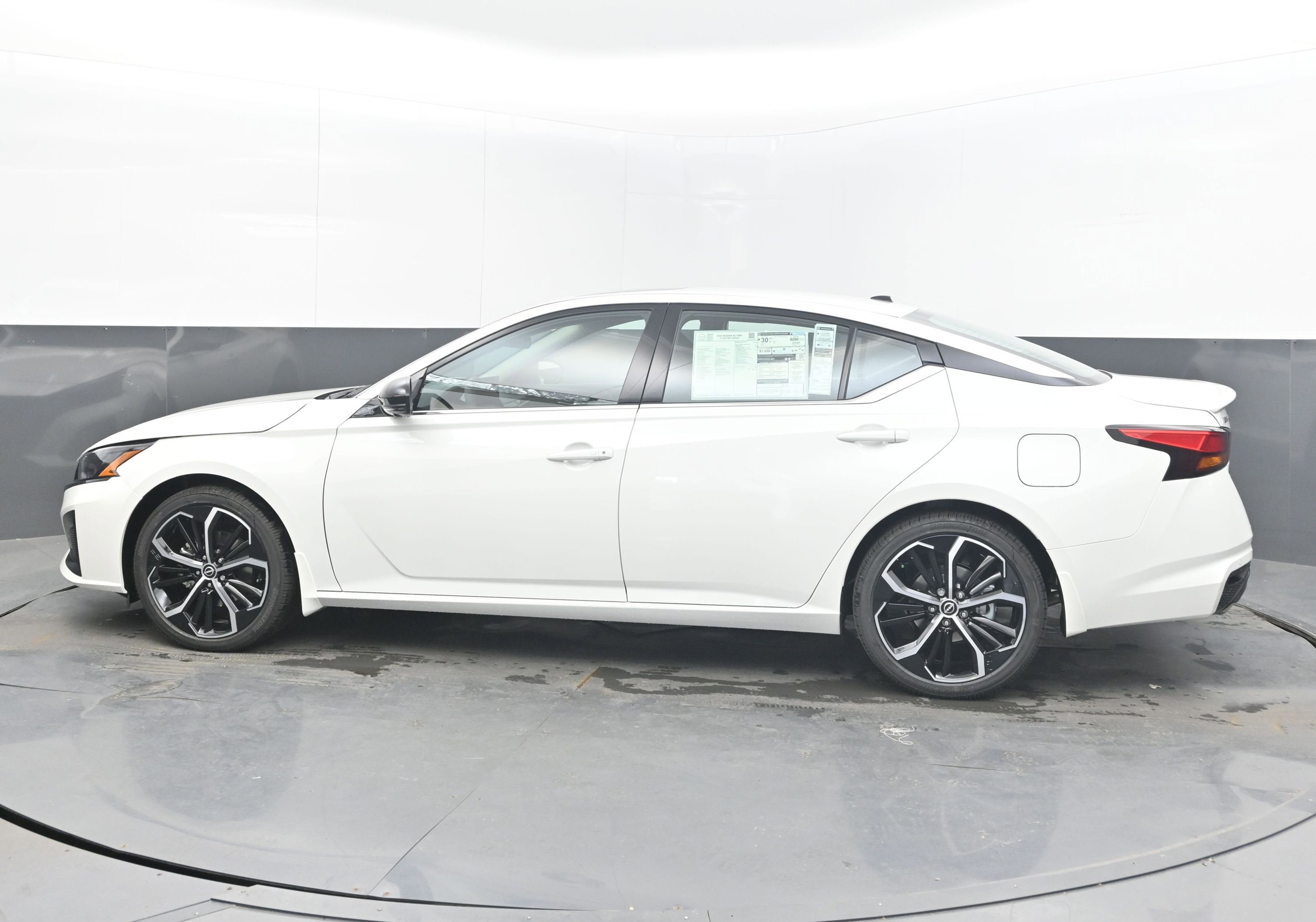 2026 Nissan ALTIMA SR PREMIUM