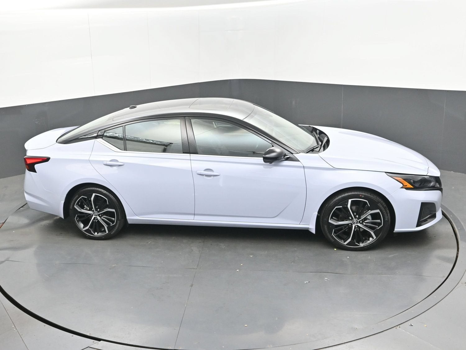 2026 Nissan ALTIMA SR
