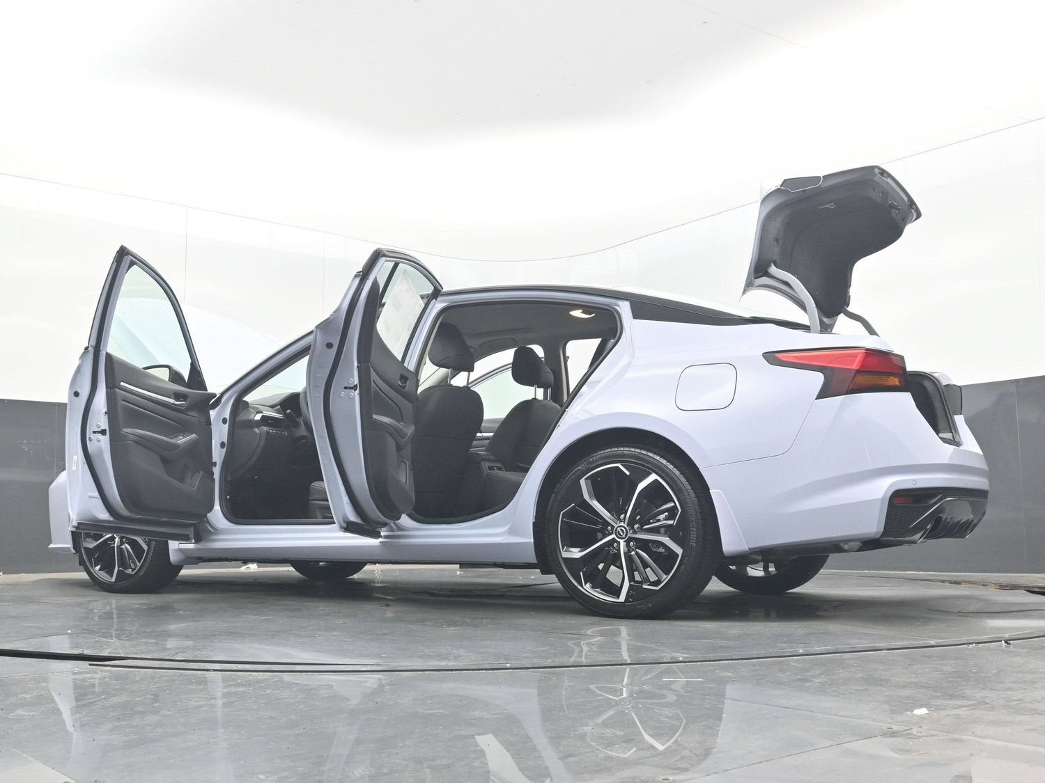 2026 Nissan ALTIMA SR
