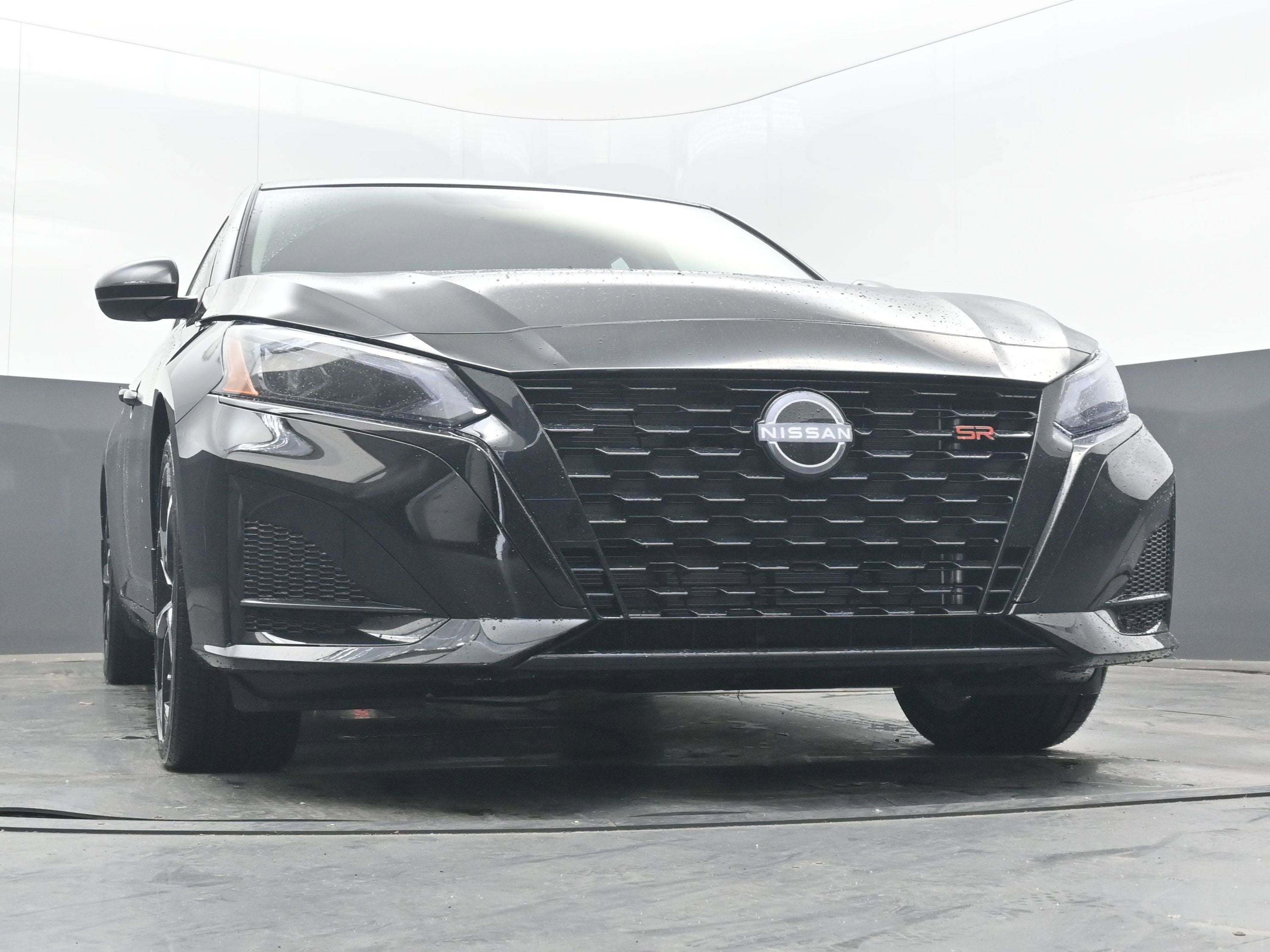 2026 Nissan ALTIMA SR
