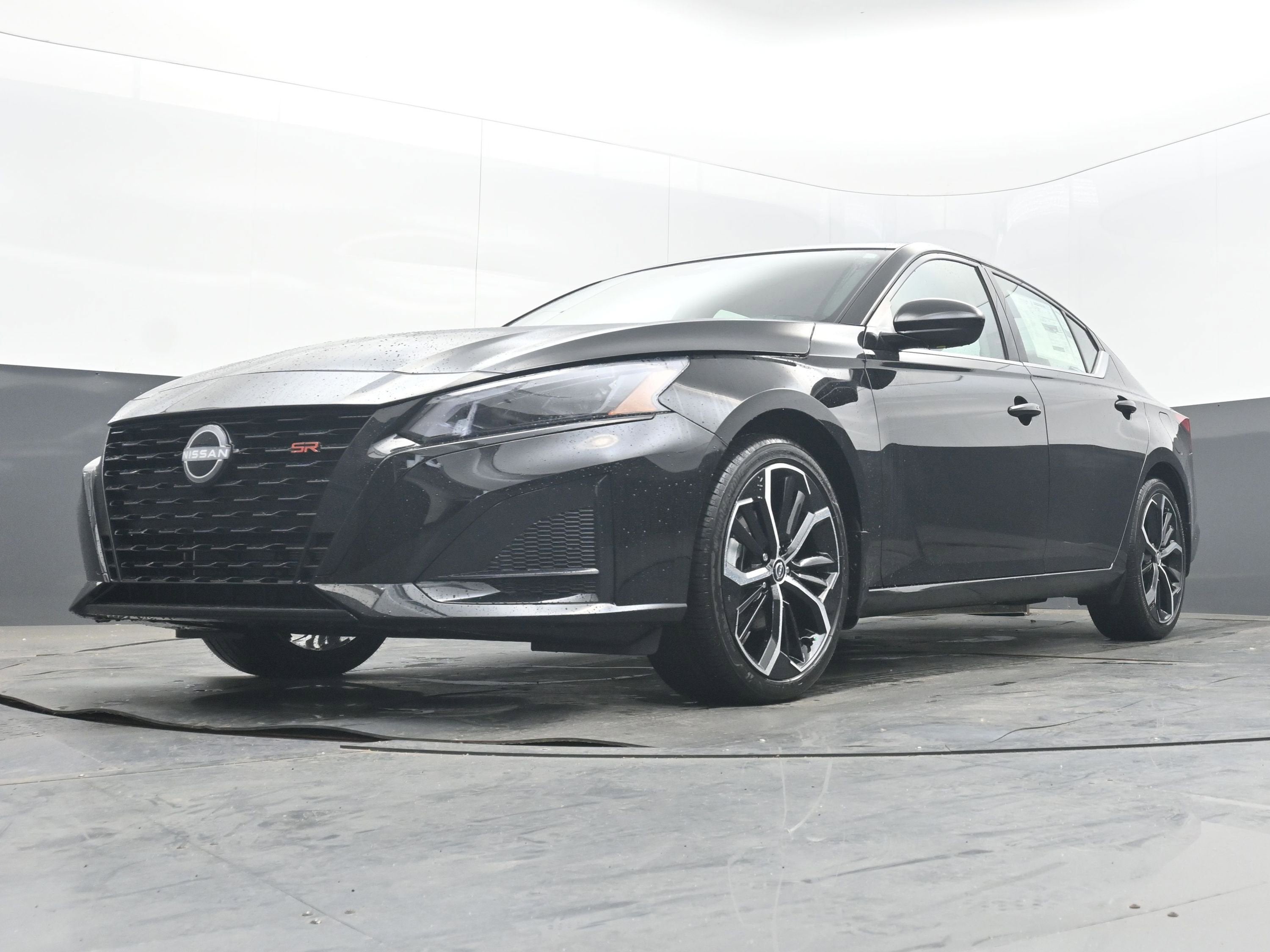 2026 Nissan ALTIMA SR