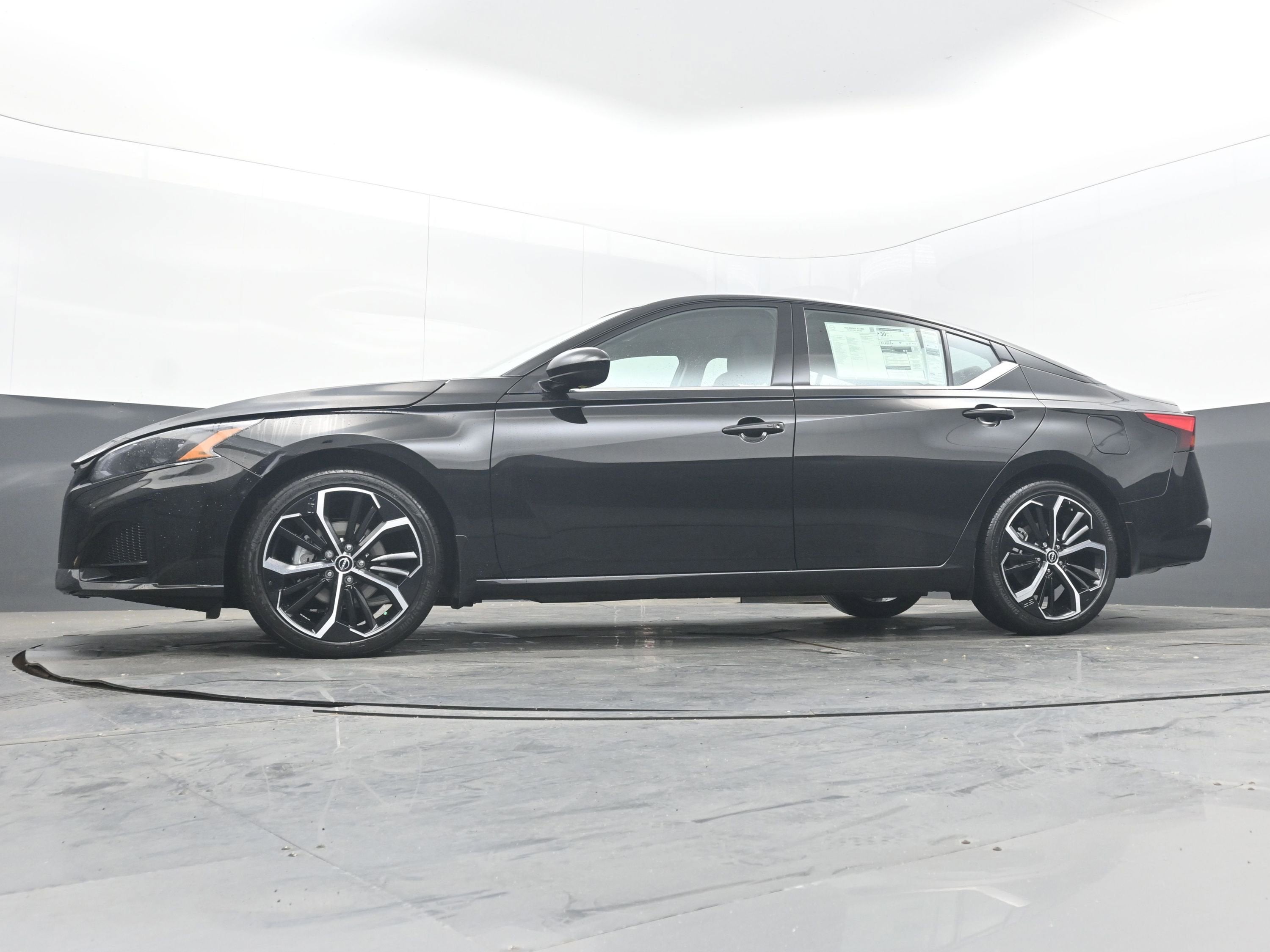 2026 Nissan ALTIMA SR