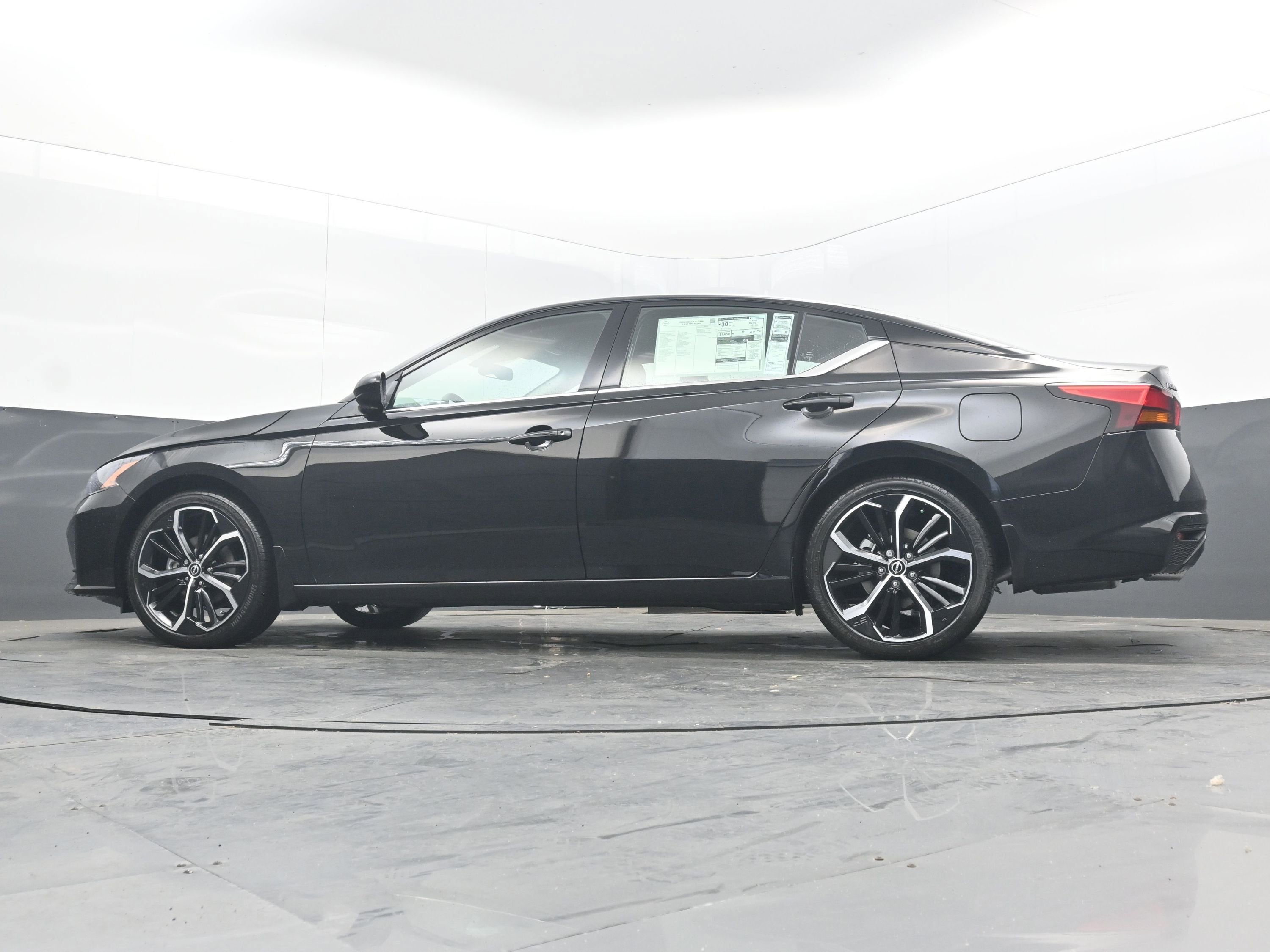 2026 Nissan ALTIMA SR