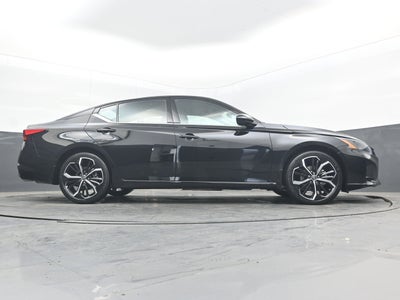 2026 Nissan ALTIMA SR