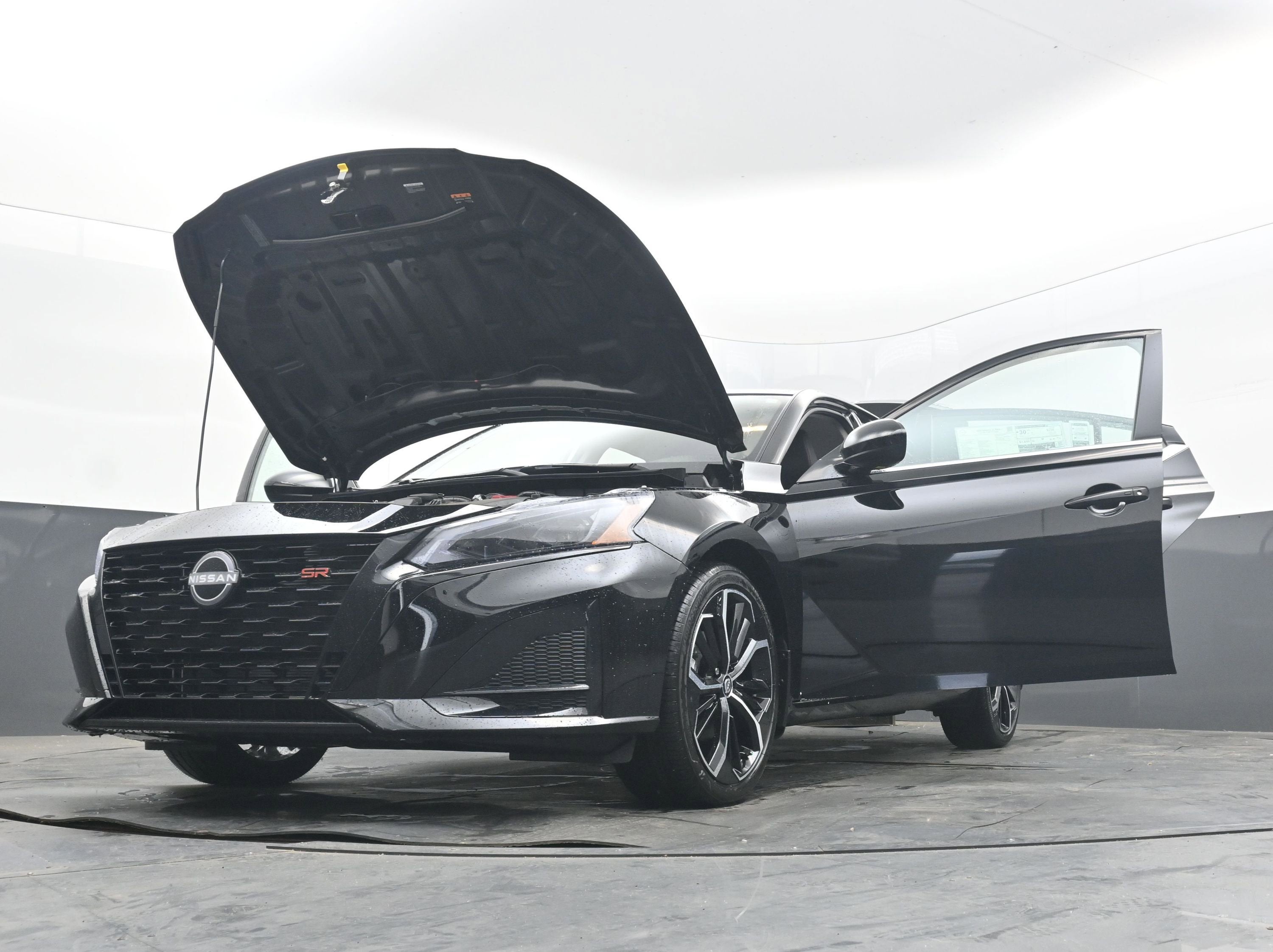 2026 Nissan ALTIMA SR