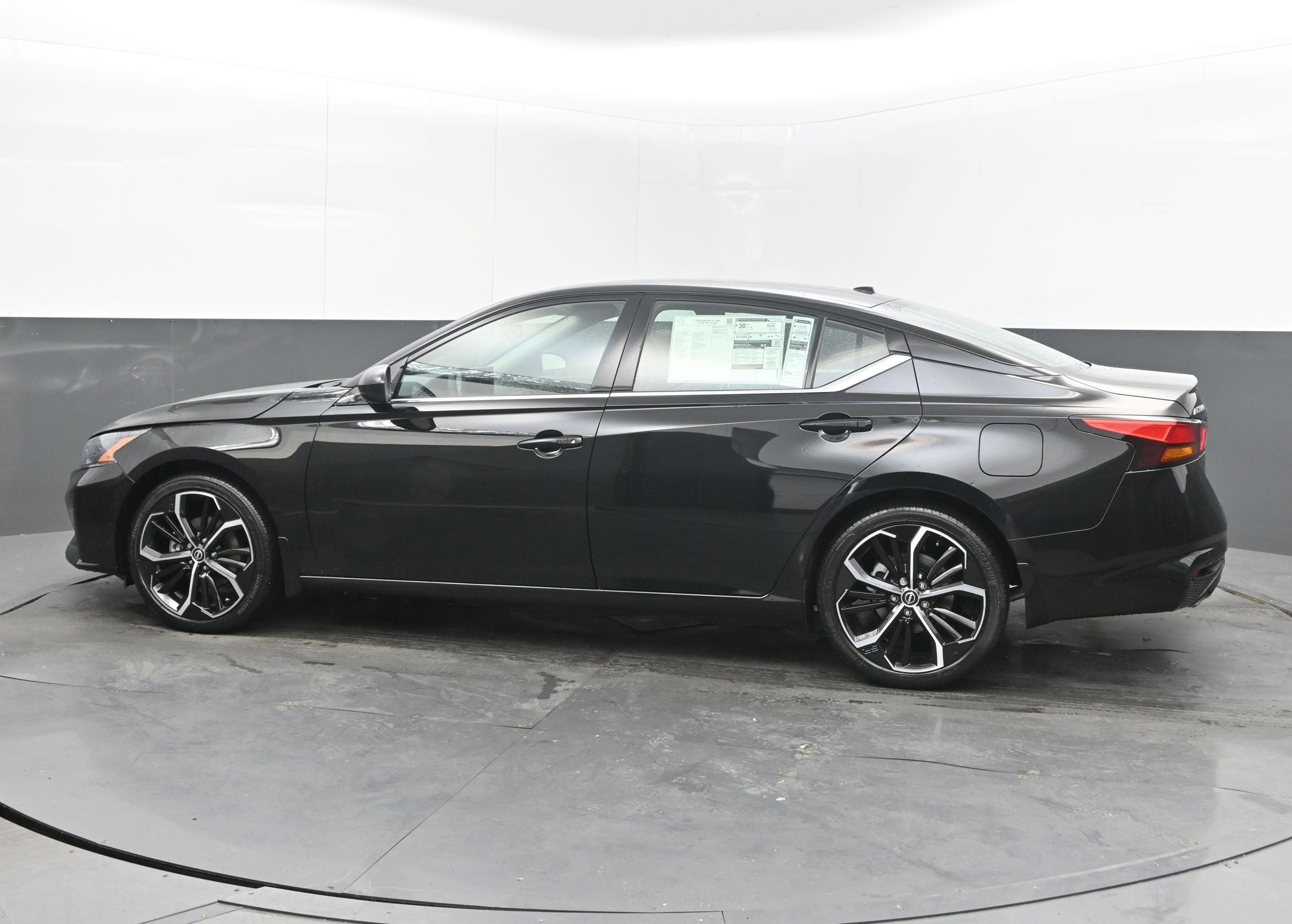 2026 Nissan ALTIMA SR