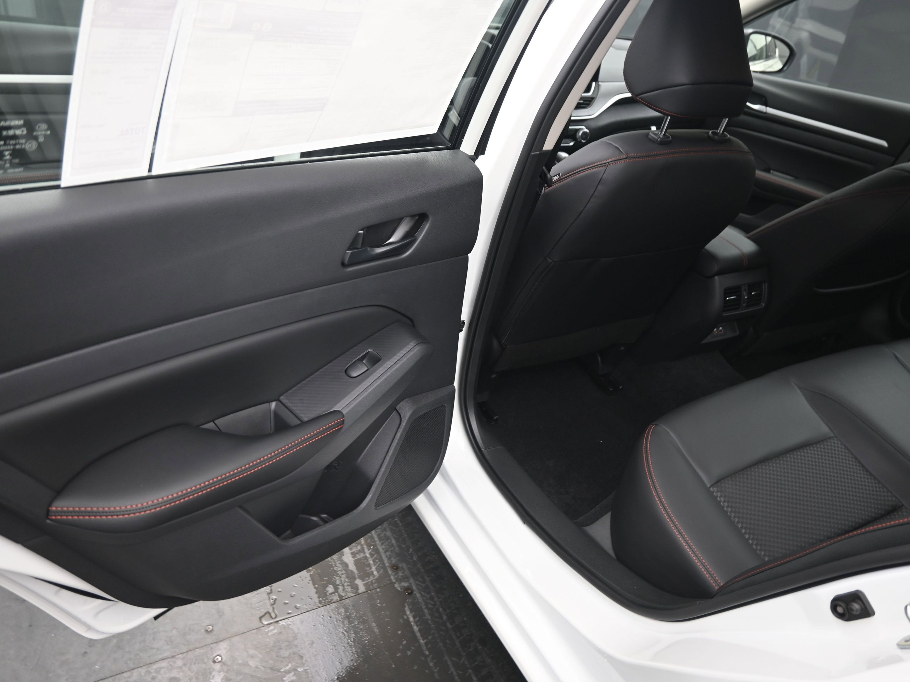 2026 Nissan ALTIMA SR