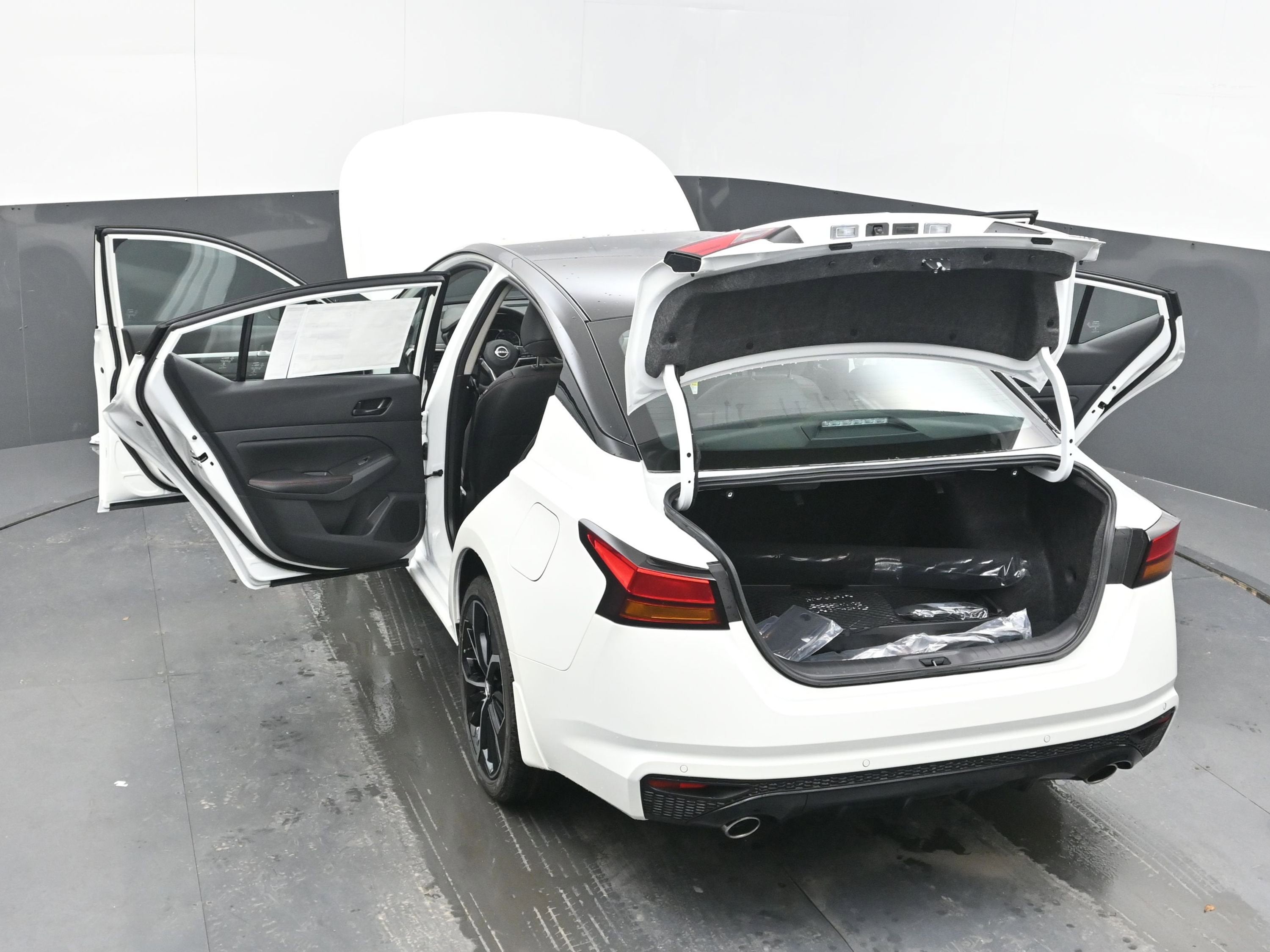 2026 Nissan ALTIMA SR