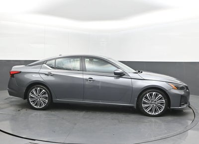 2026 Nissan ALTIMA SV