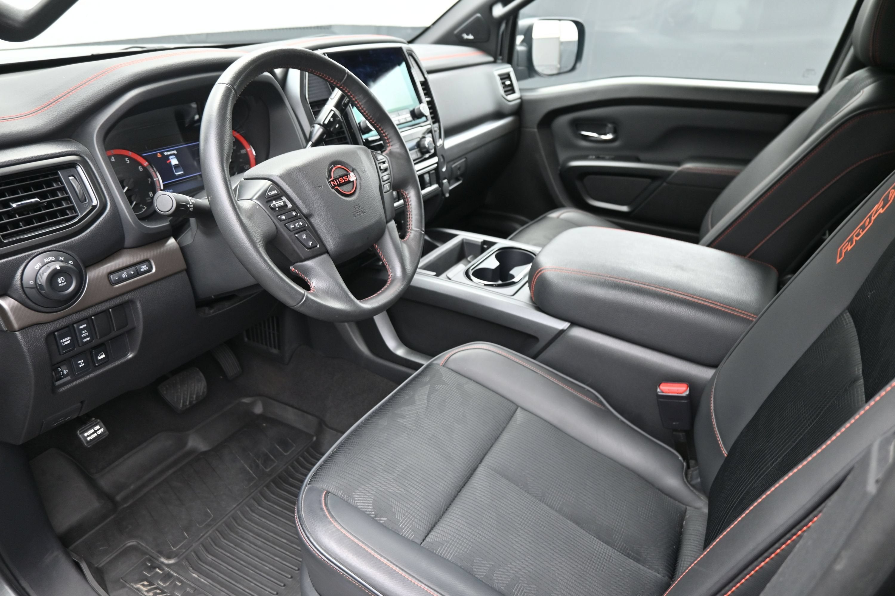 2024 Nissan Titan PRO-4X
