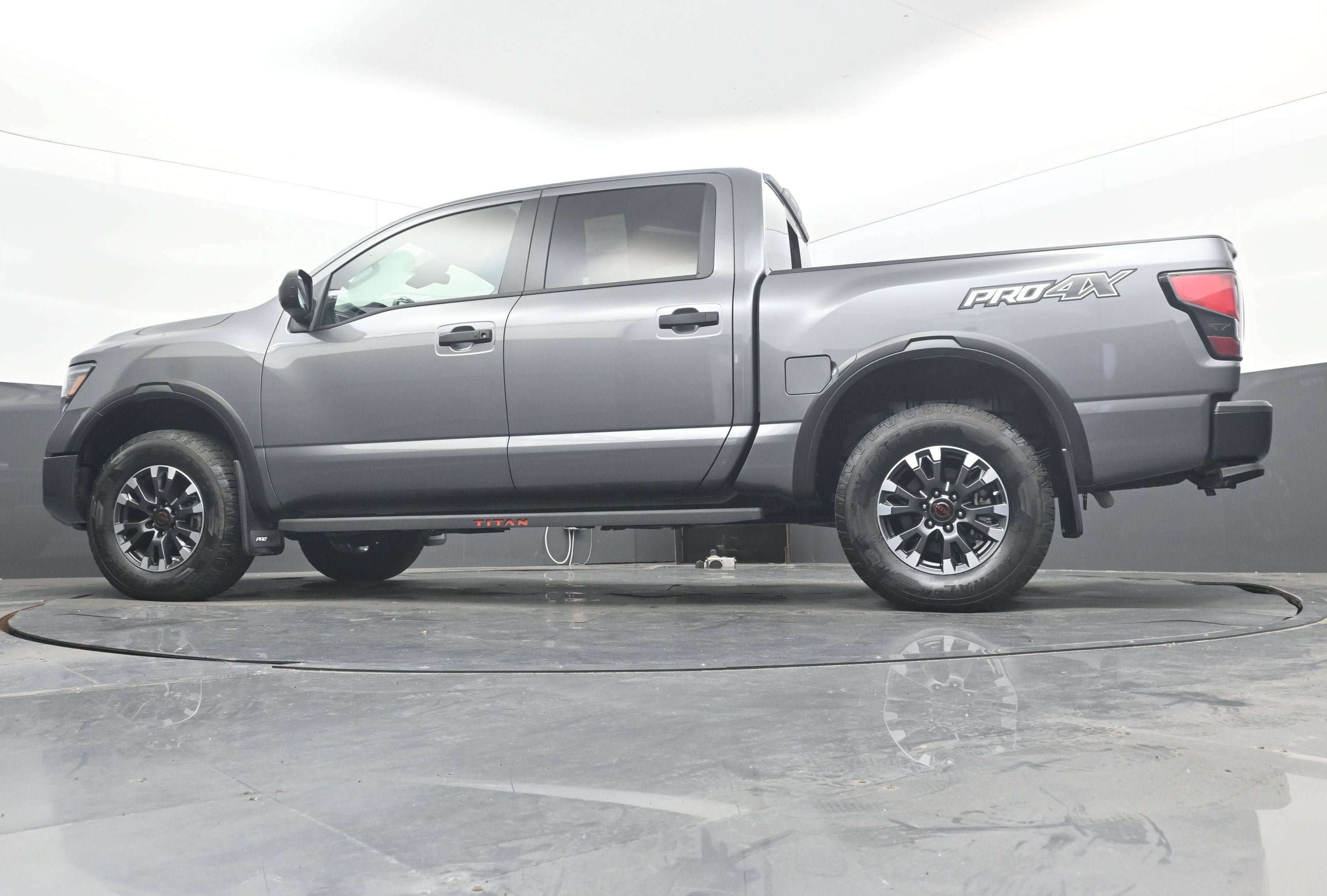 2024 Nissan Titan PRO-4X