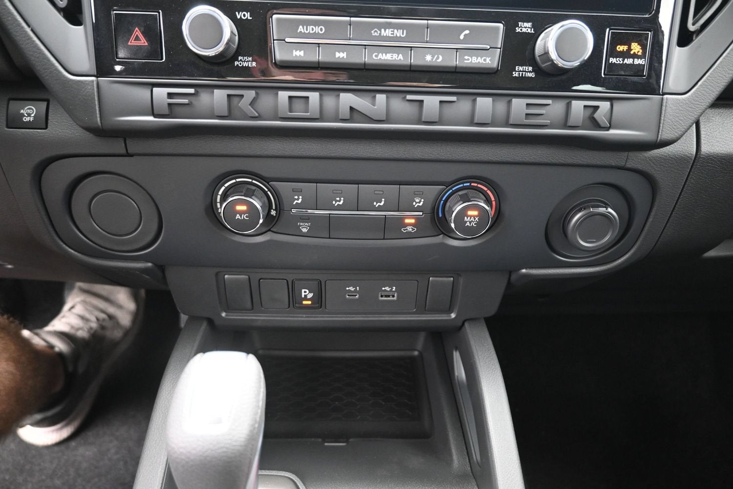 2027 Nissan FRONTIER S