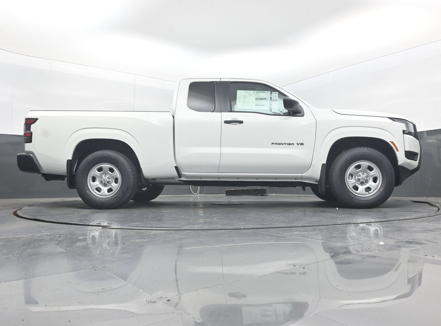 2027 Nissan FRONTIER S