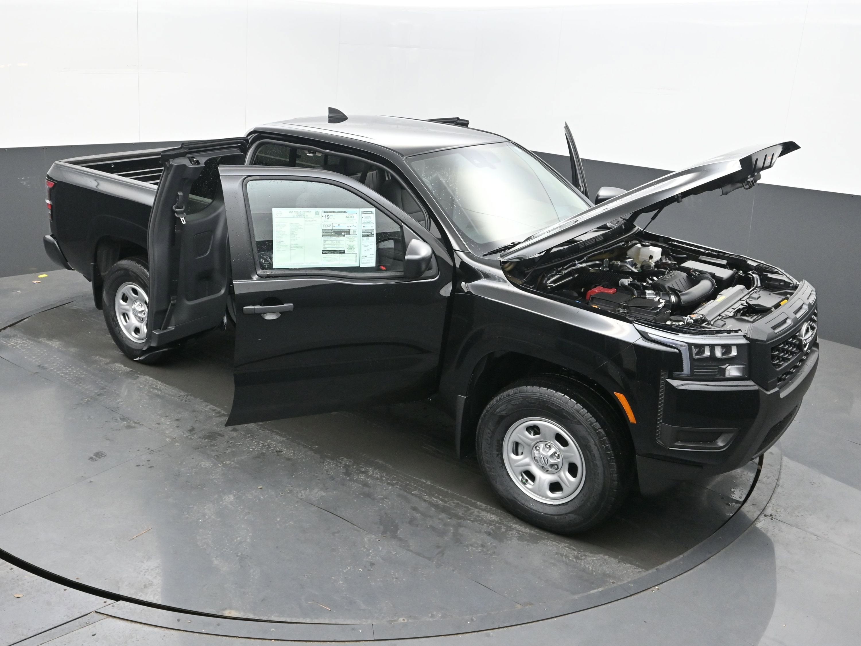 2026 Nissan FRONTIER S