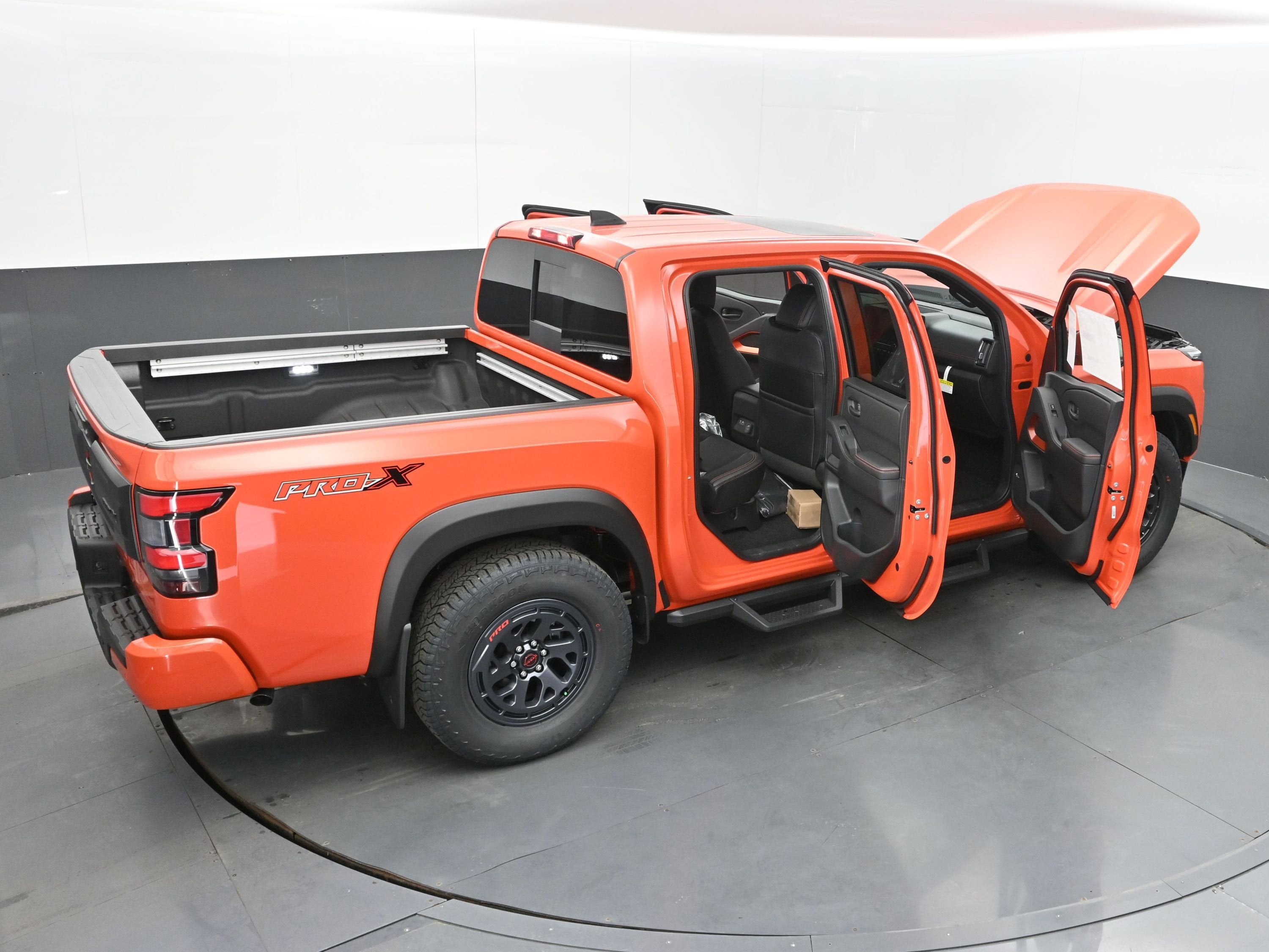 2026 Nissan FRONTIER PRO-X