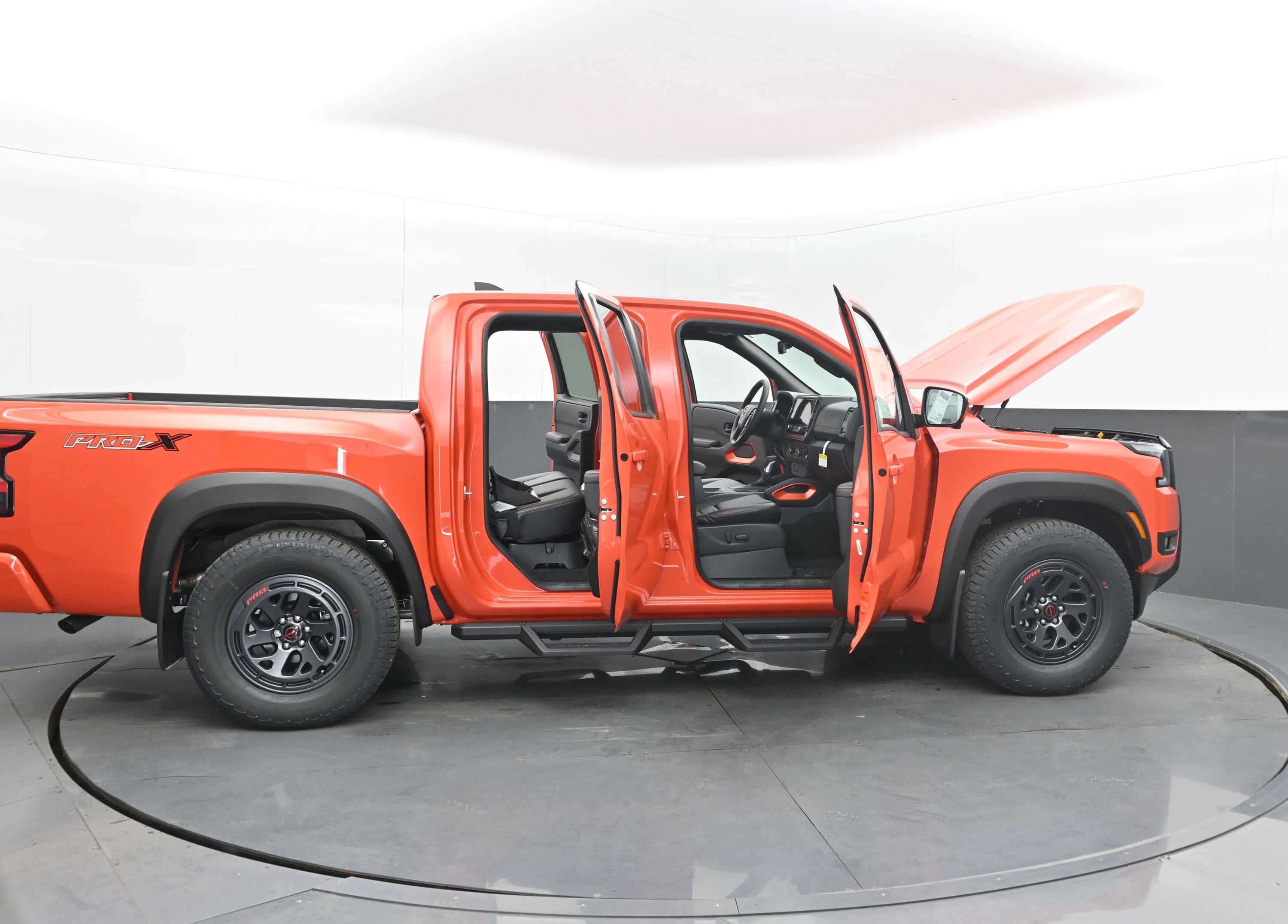 2026 Nissan FRONTIER PRO-X