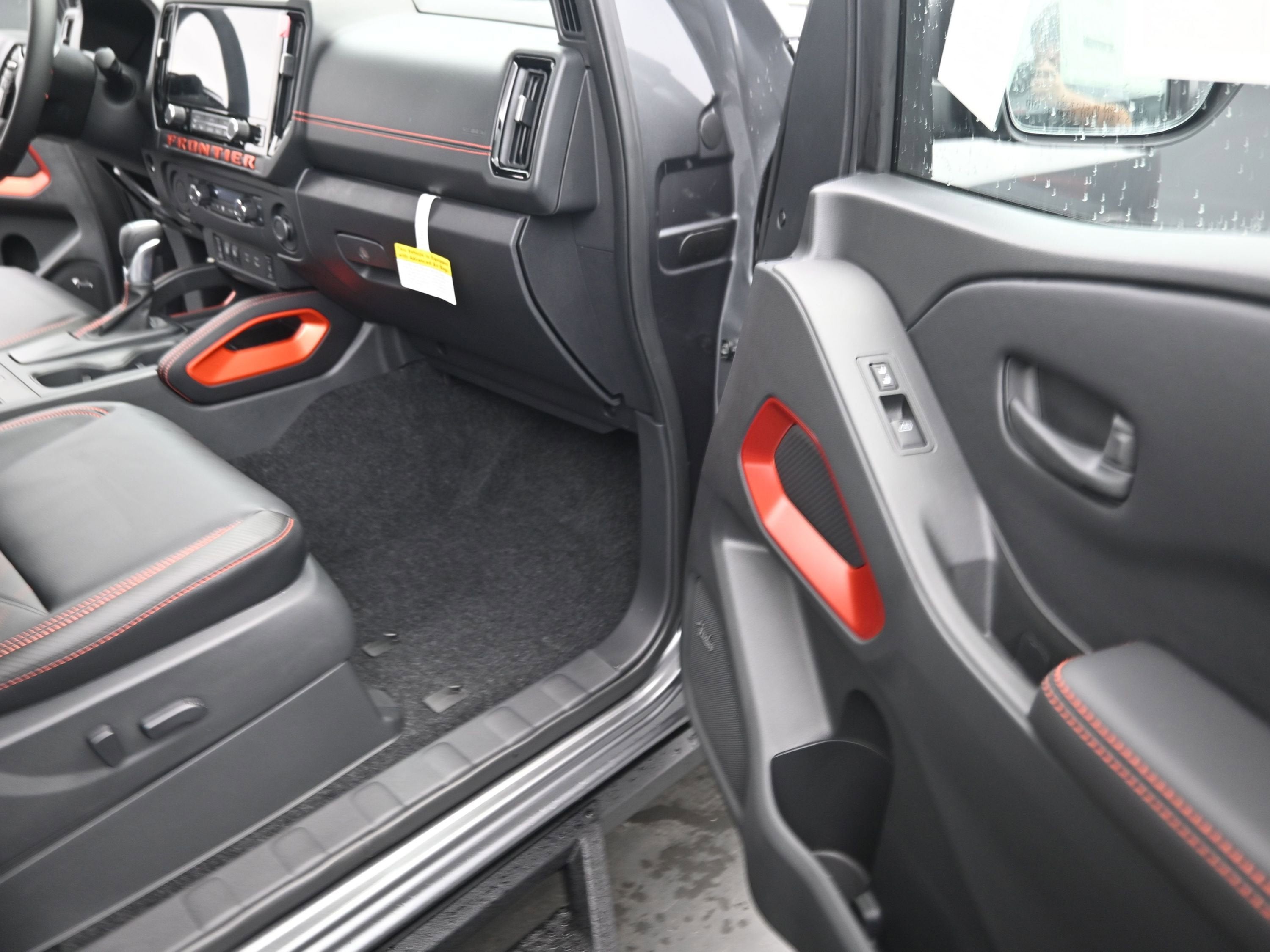 2026 Nissan FRONTIER PRO-X