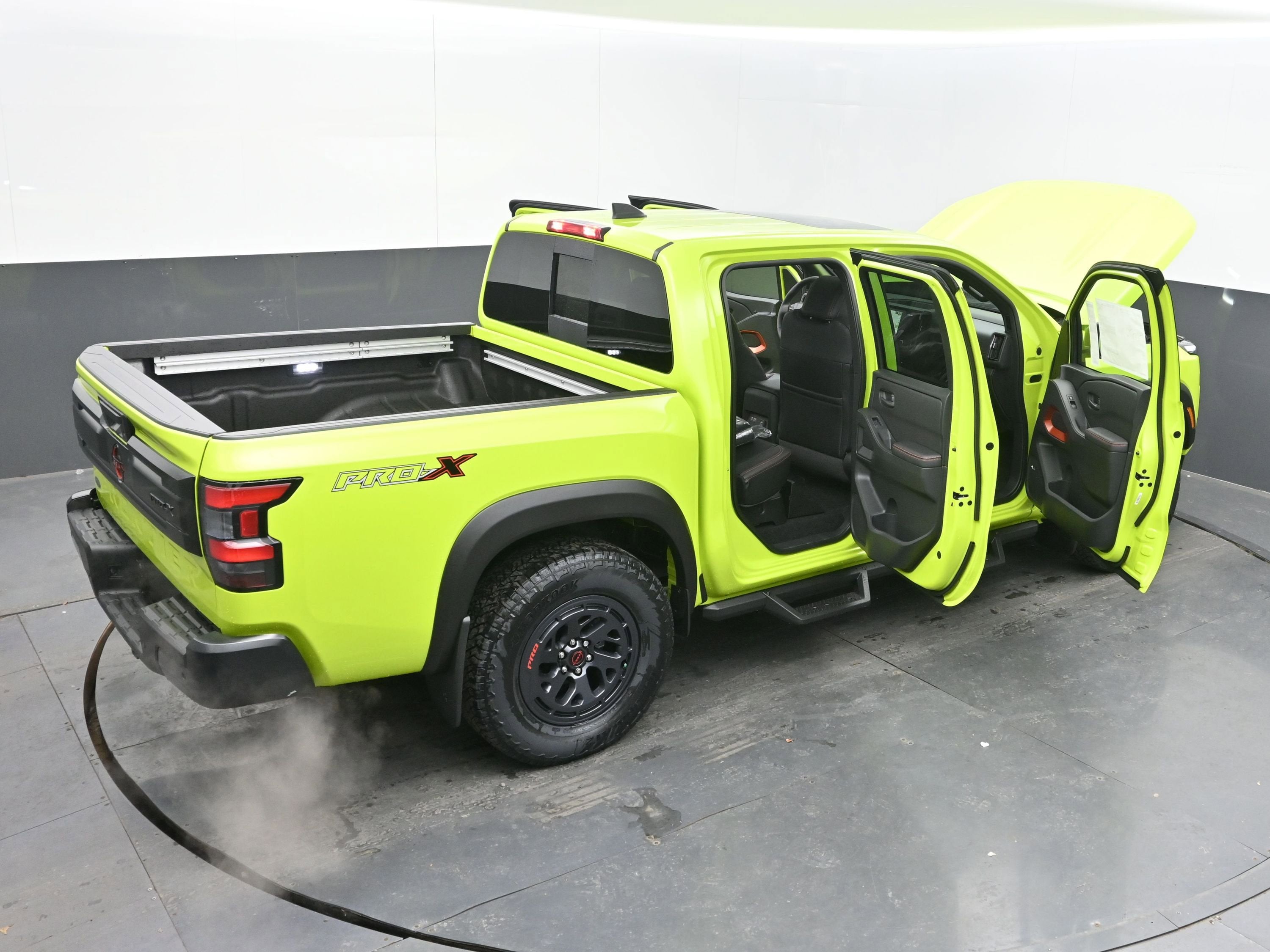 2026 Nissan FRONTIER PRO-X