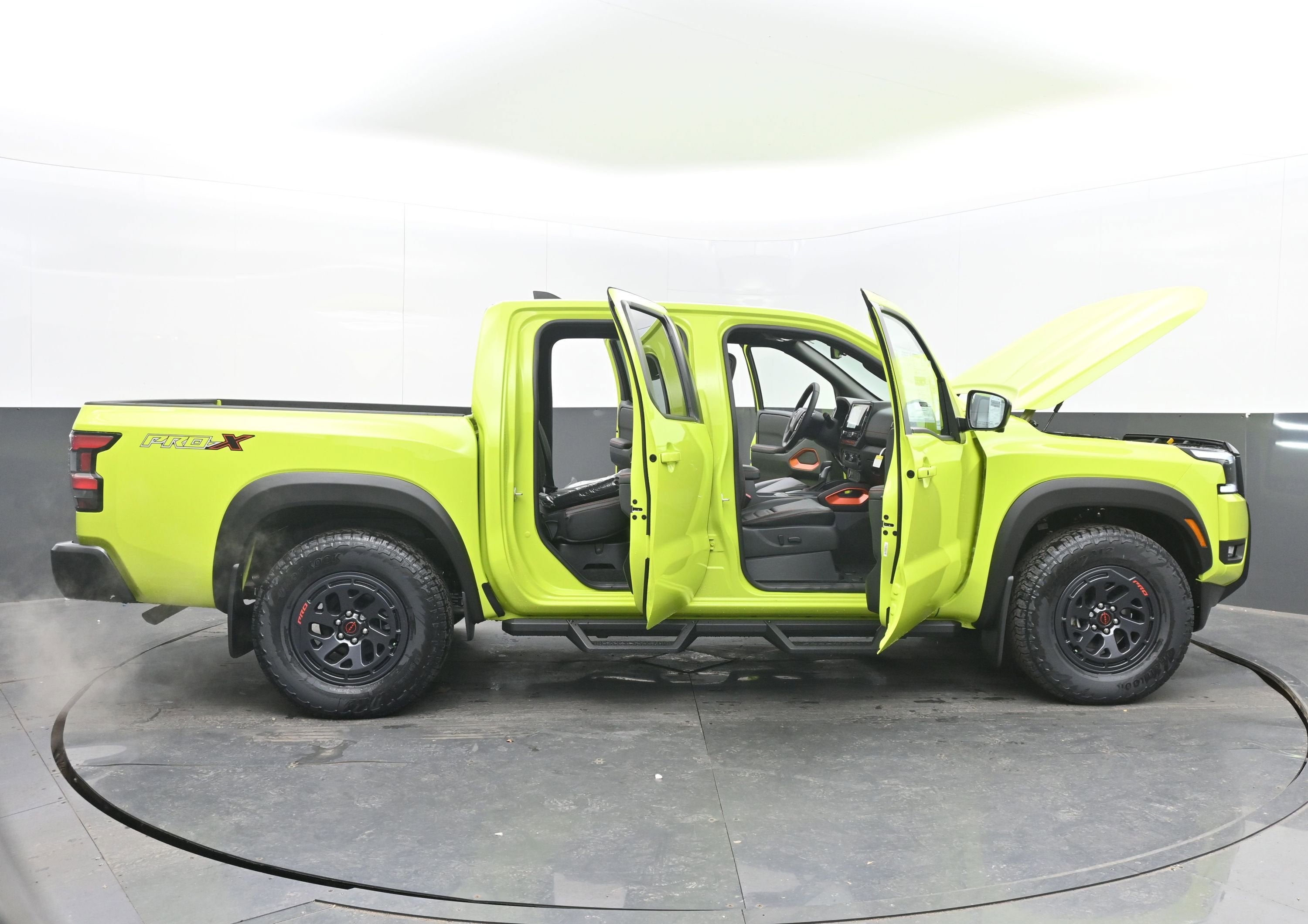 2026 Nissan FRONTIER PRO-X