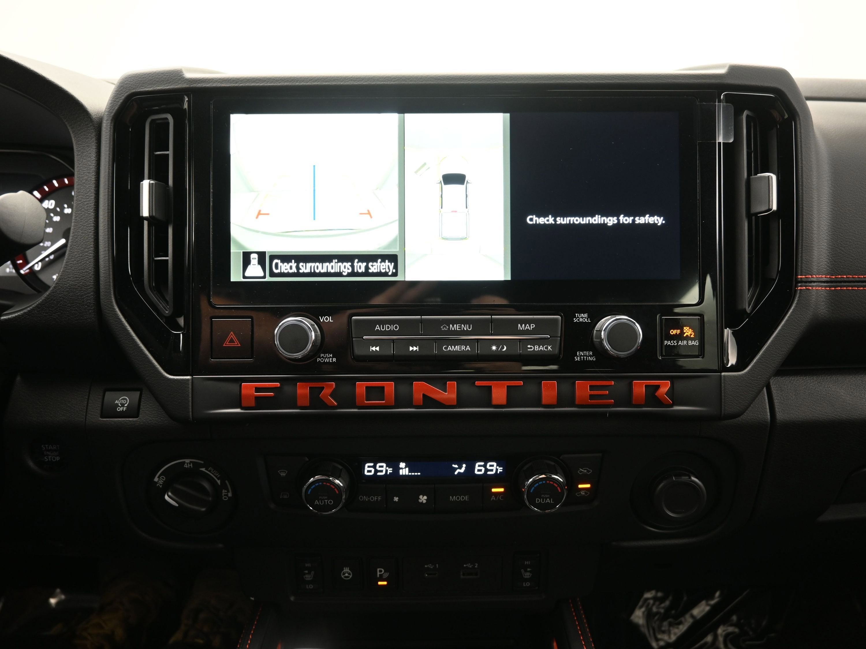 2026 Nissan FRONTIER PRO-4X w/R Package