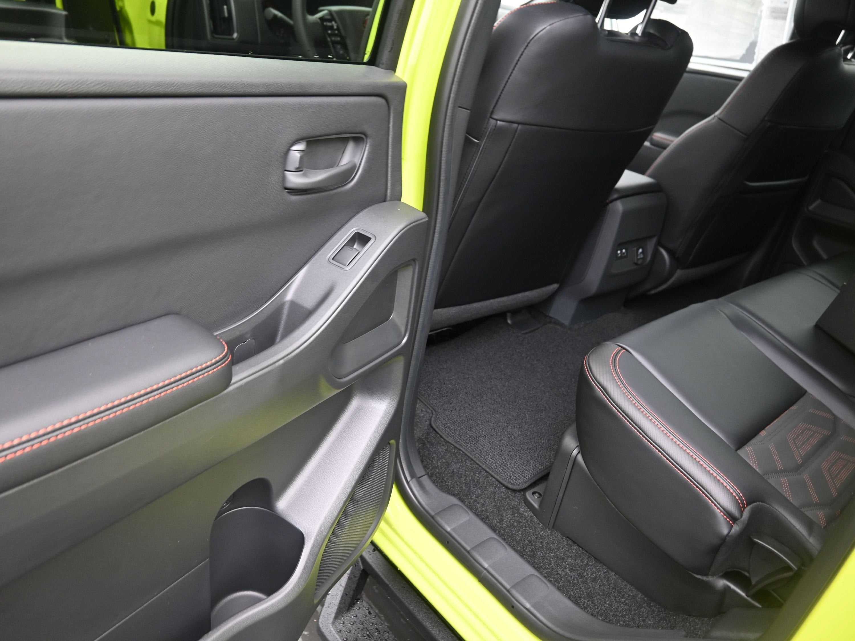 2026 Nissan FRONTIER PRO-4X w/R Package