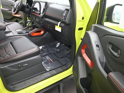 2026 Nissan FRONTIER PRO-4X w/R Package