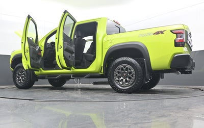 2026 Nissan FRONTIER PRO-4X w/R Package