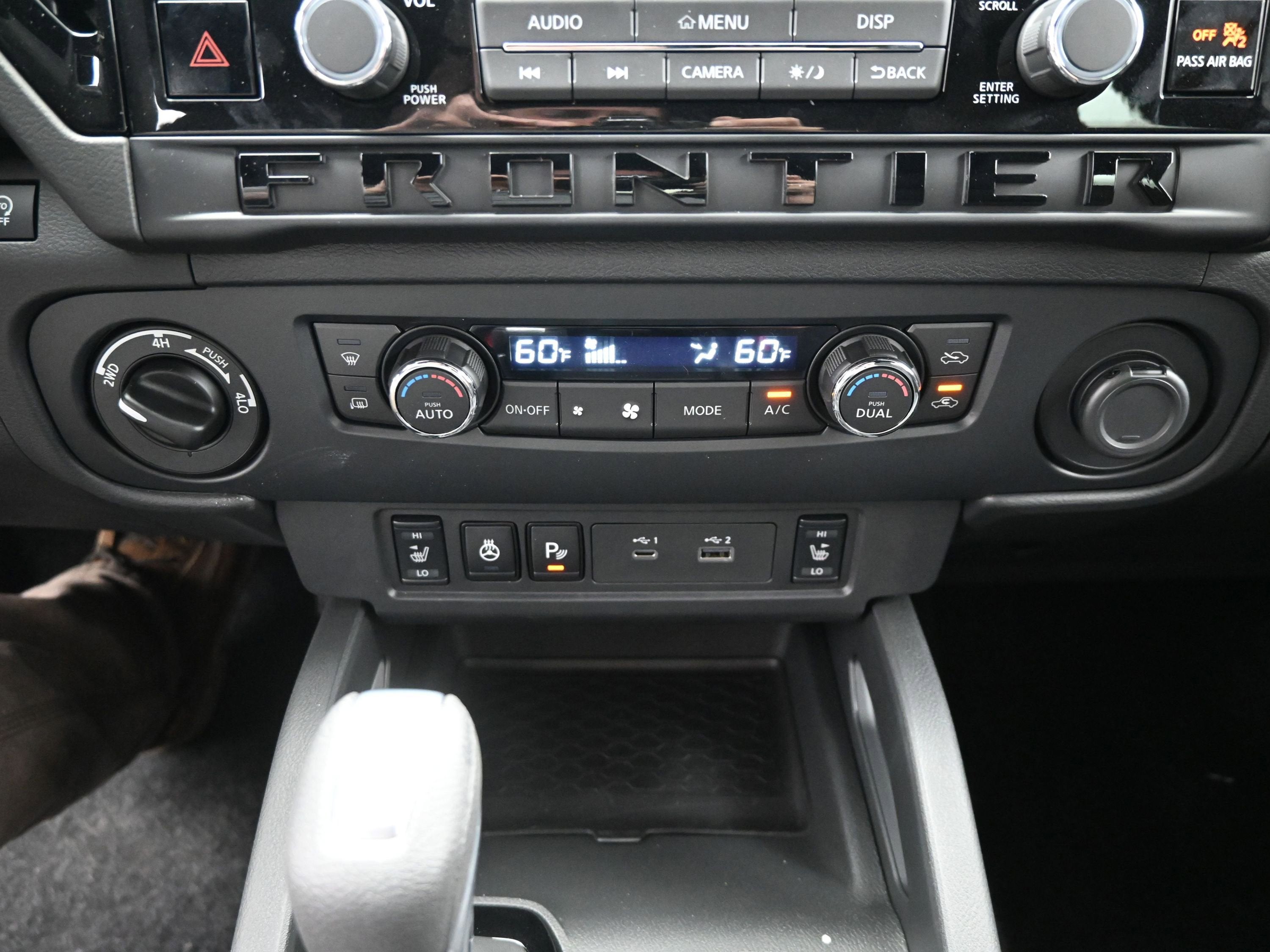 2026 Nissan FRONTIER SV