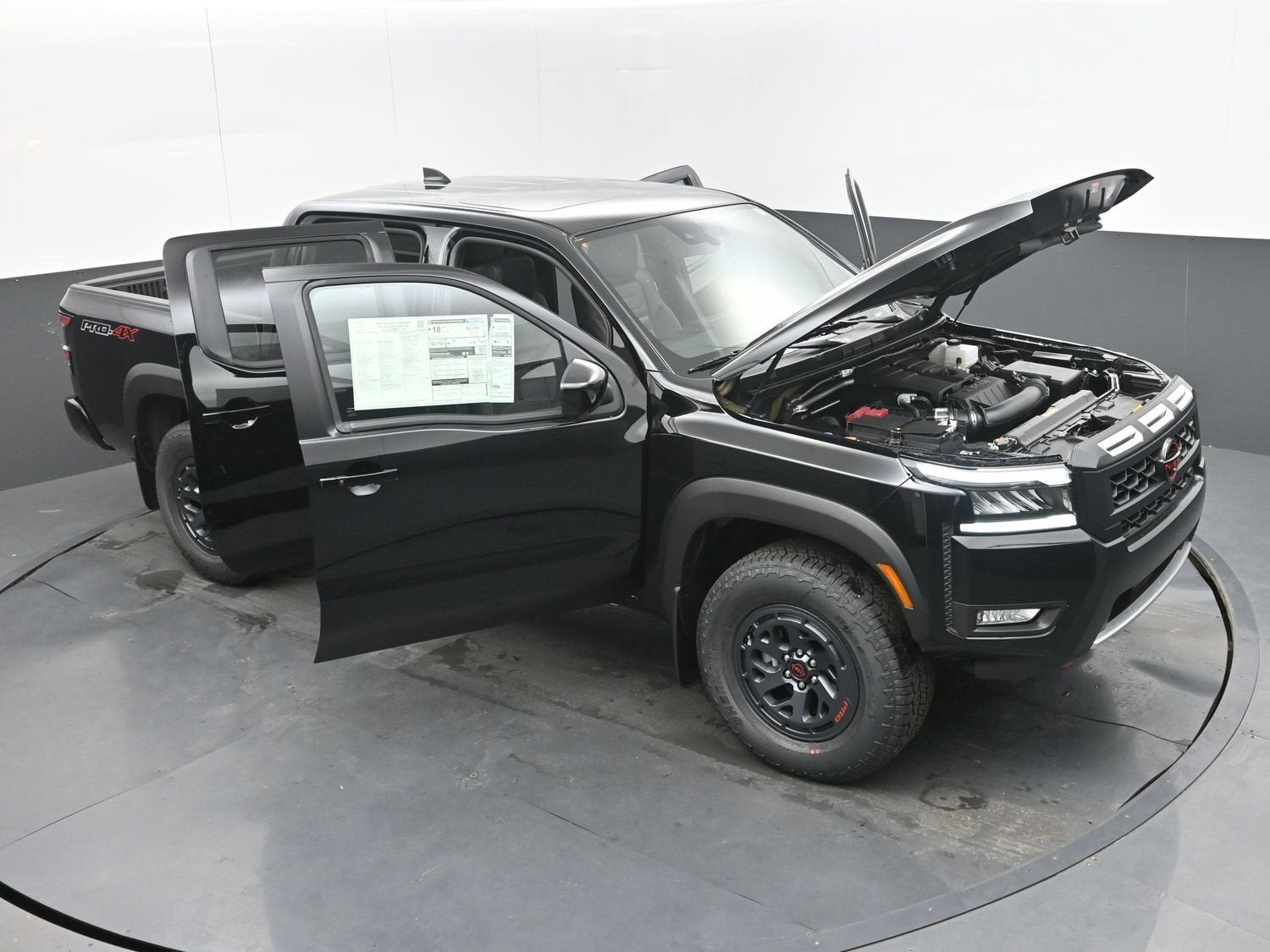 2026 Nissan FRONTIER PRO-4X