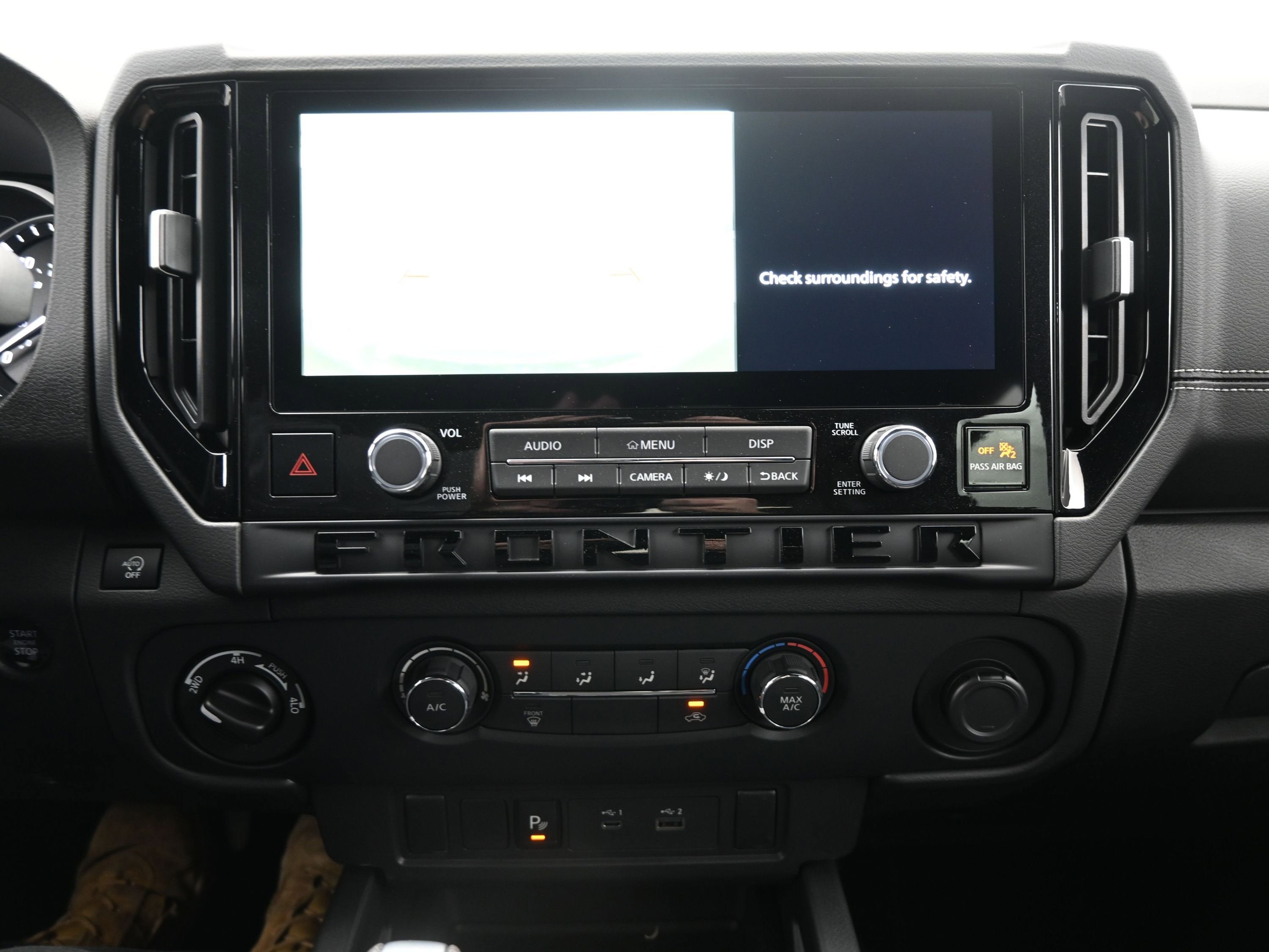 2026 Nissan FRONTIER SV