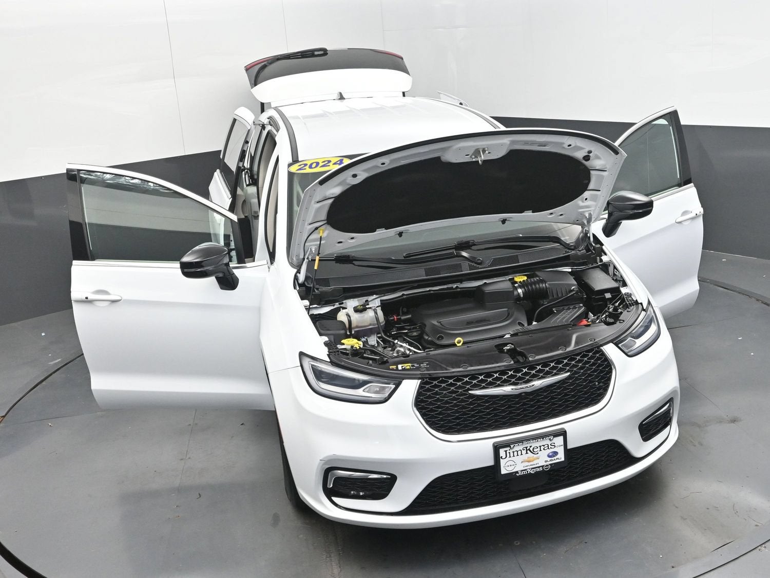 2024 Chrysler Pacifica Touring L