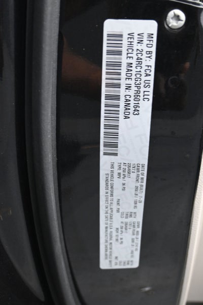 2023 Chrysler Voyager LX