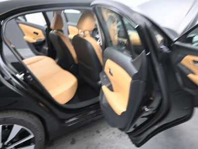 2025 Nissan SENTRA SV PREMIUM